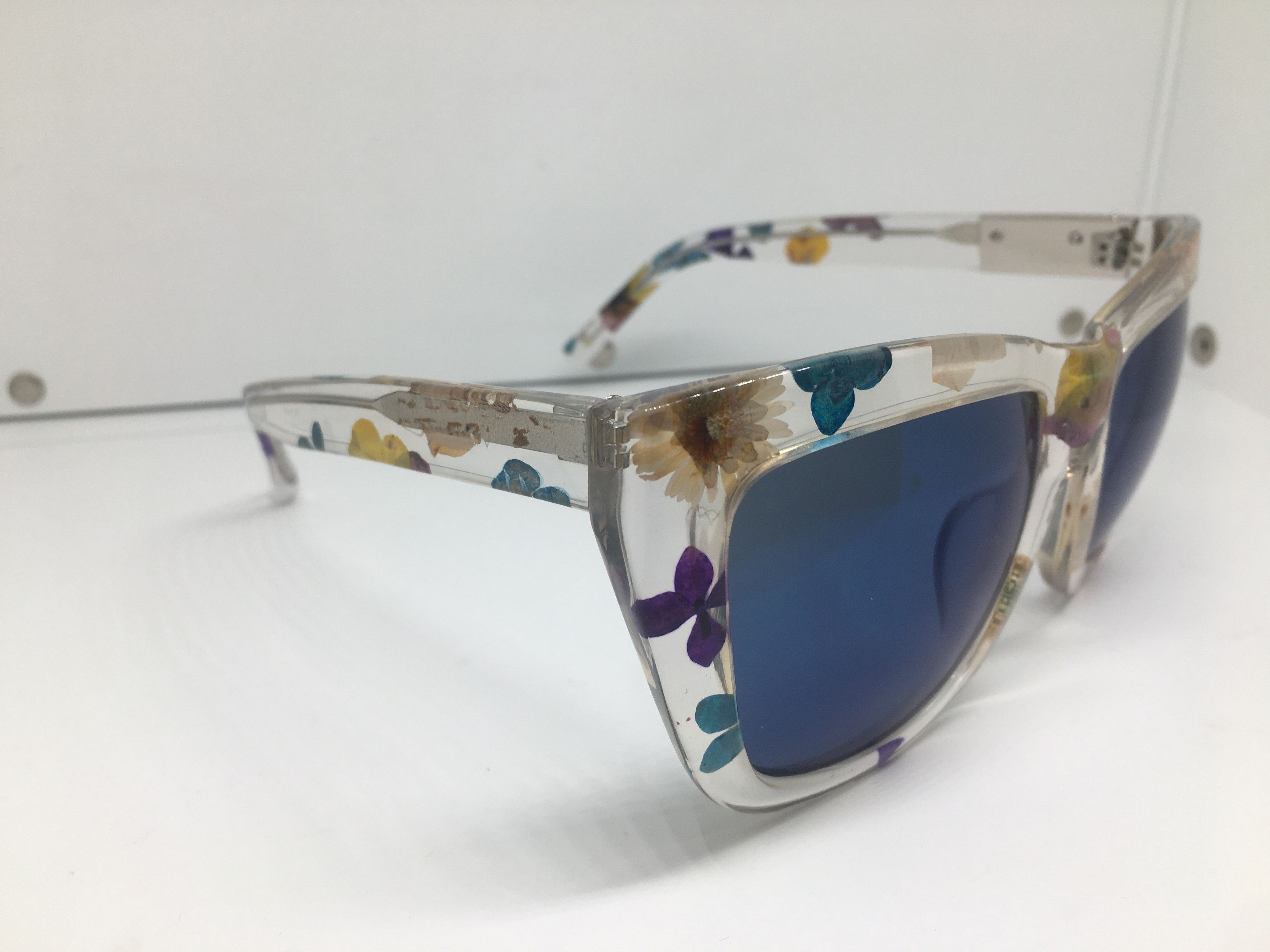Linda Farrow Linda Farrow Phillip Lim Oversize Flower Sunglasses Size ONE SIZE - 2 Thumbnail