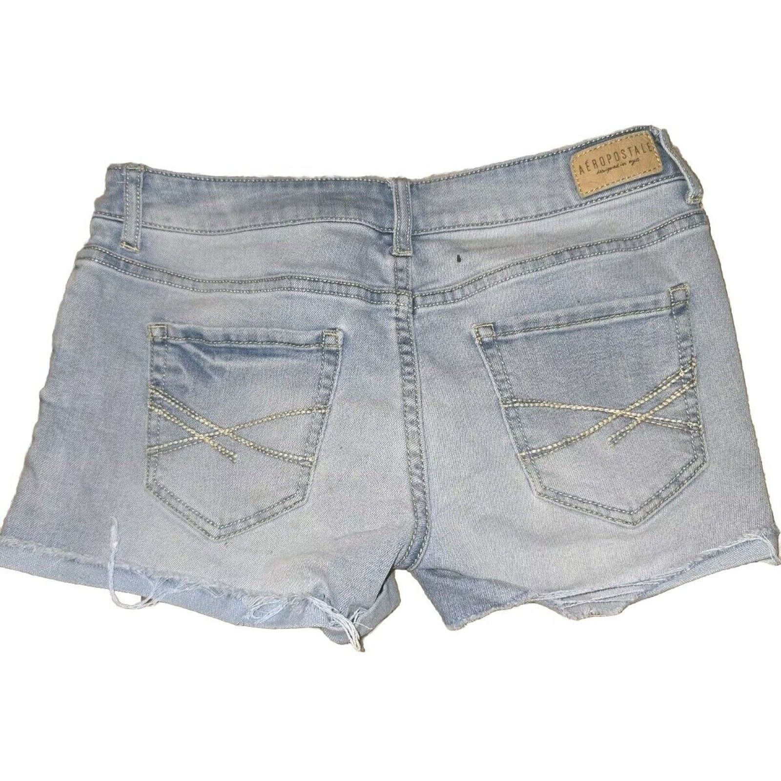 Aeropostale Aeropostale Shorts Womens Size 2 Distressed Low rise Denim Size 26" / US 2 / IT 38 - 2 Thumbnail