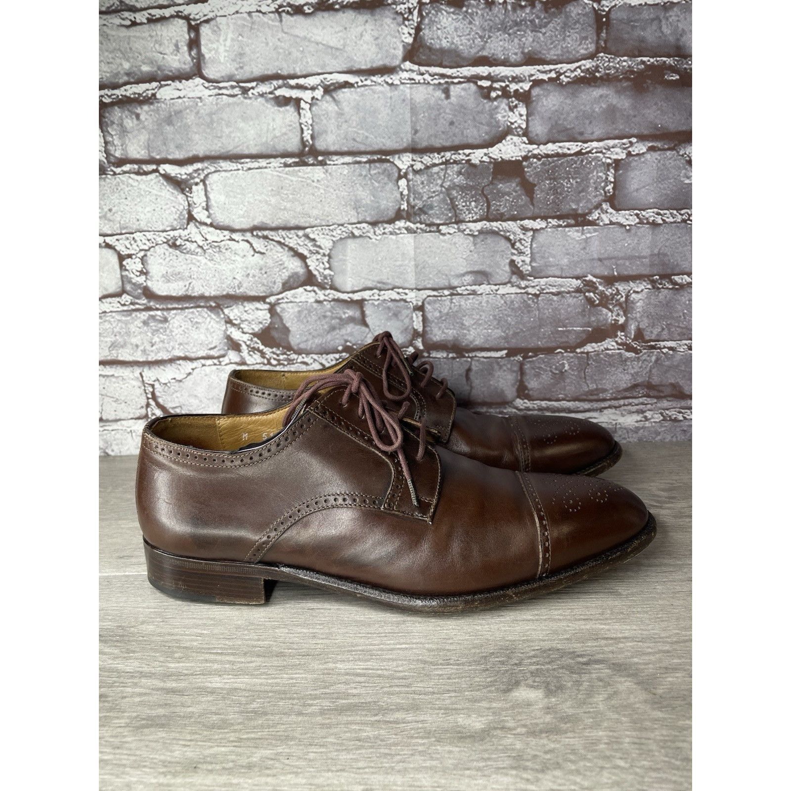 Ralph Lauren Polo Ralph Lauren Brown Leather Cap Toe Wingtip Oxford Dress Size US 10 / EU 43 - 1 Thumbnail