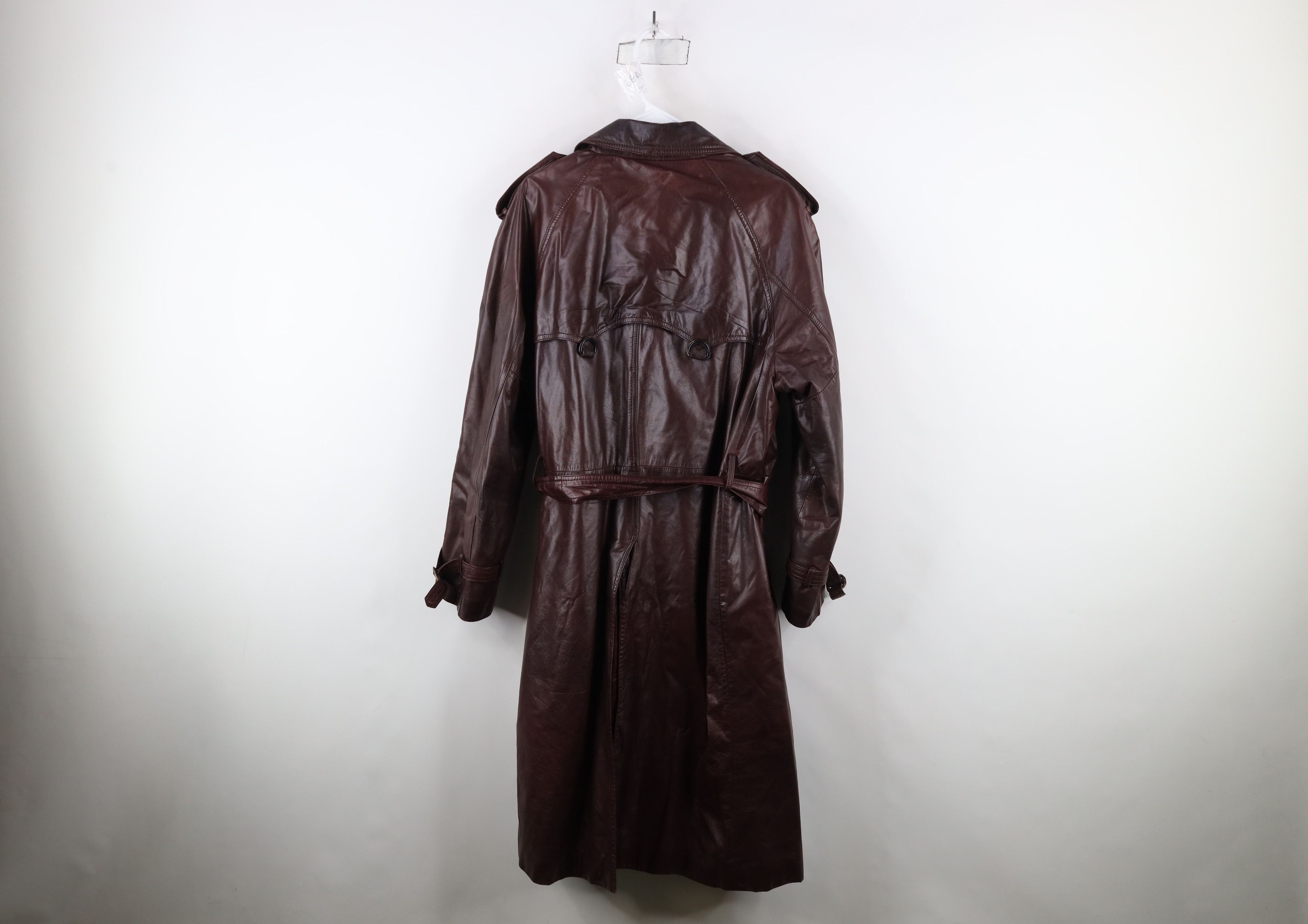 Vintage Vintage 70s Streetwear Belted Trench Coat Oxblood Red Size US XXL / EU 58 / 5 - 15 Thumbnail