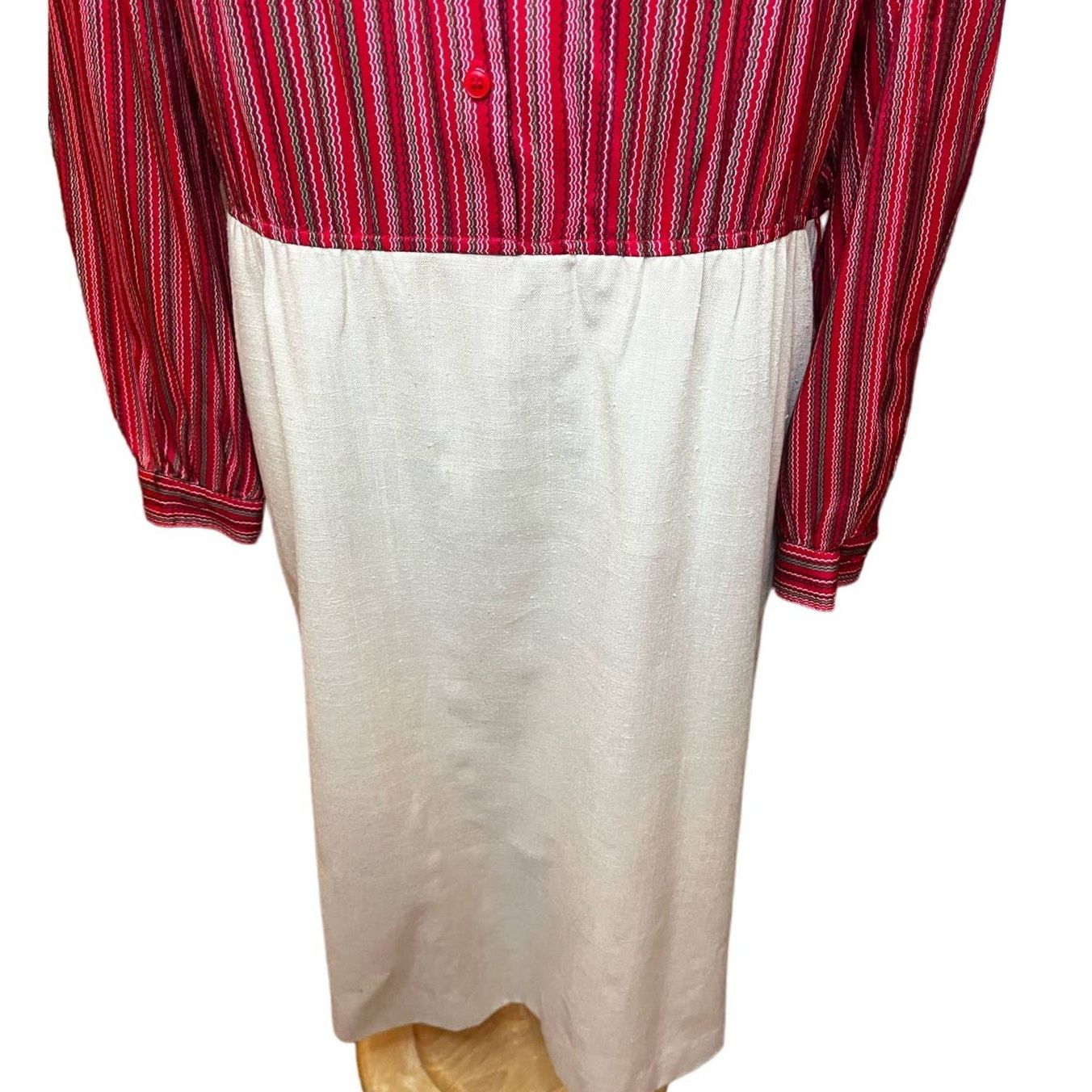 Vintage Vintage 70s Schrader ILGWU Red Beige Striped Dress Large XL Size XL / US 12-14 / IT 48-50 - 4 Thumbnail