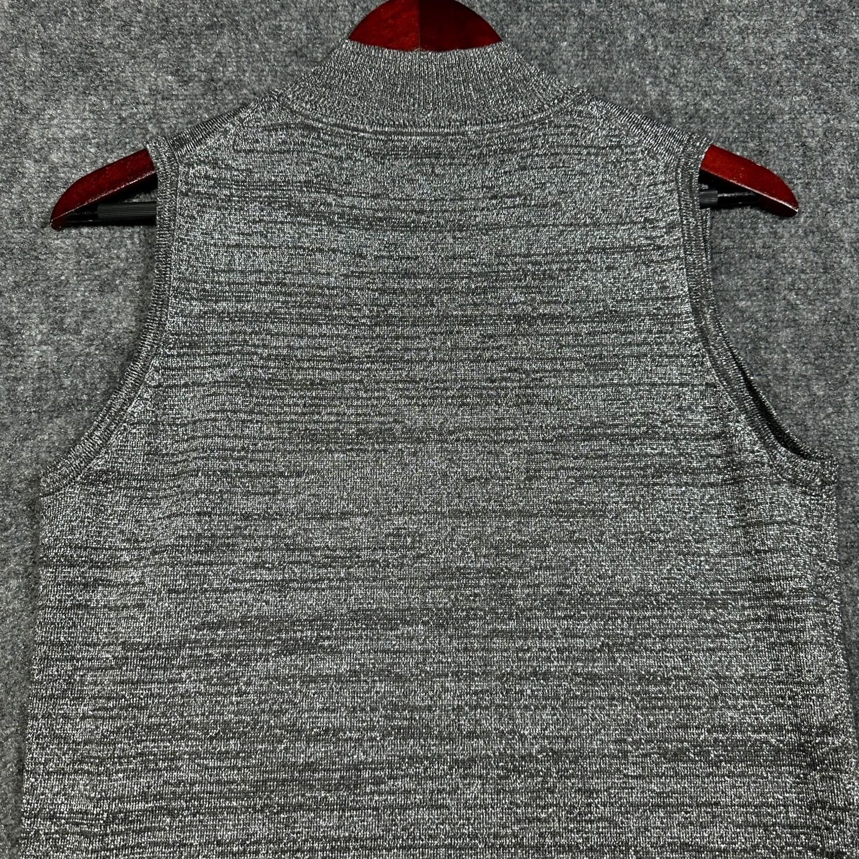 Vintage Premise Top Womens Large Gray Silver Metallic Knit Mock Neck Sleeveless Size L / US 10 / IT 46 - 8 Thumbnail