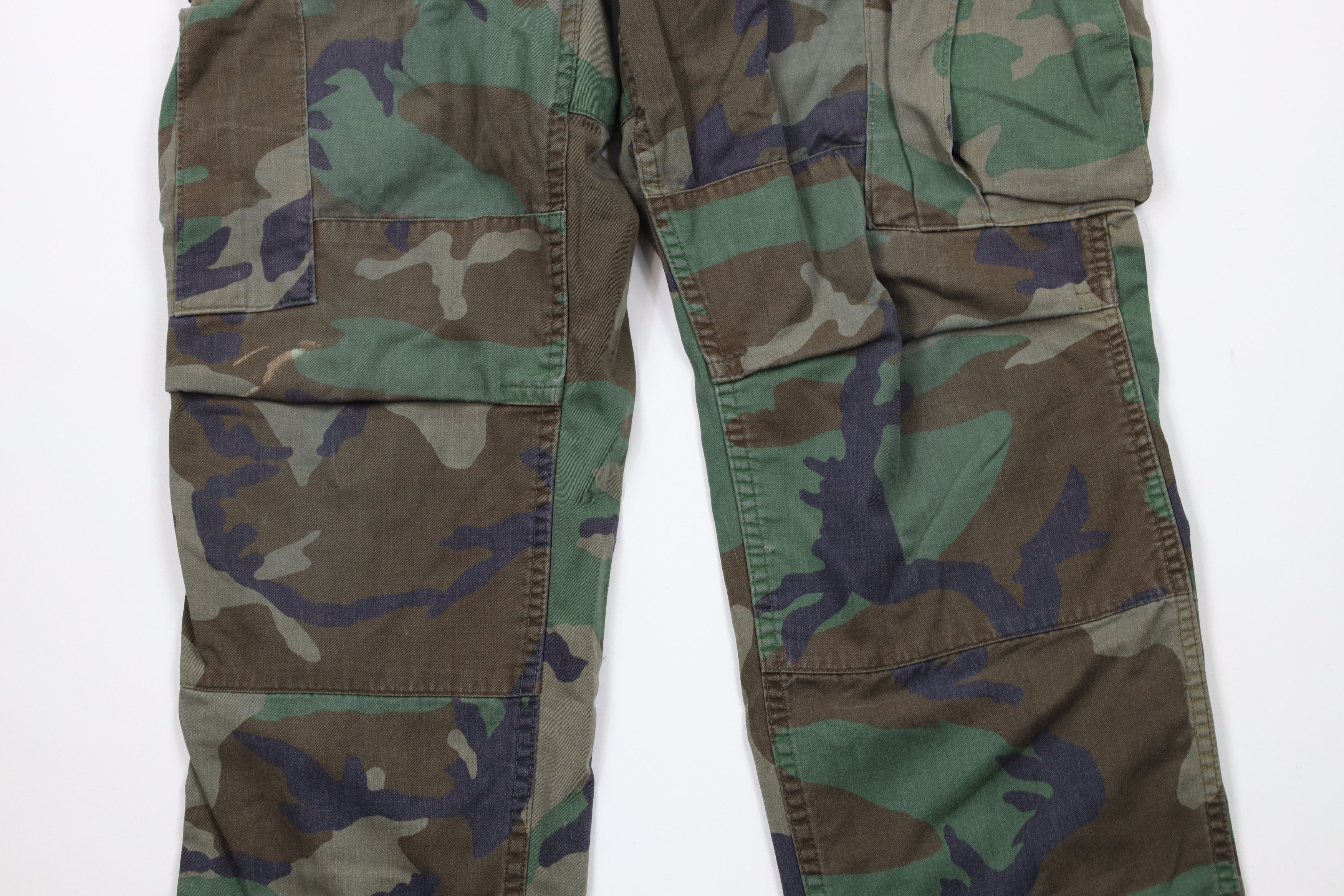 Vintage Vintage 90s Streetwear Knee Camouflage Cargo Pants USA Size US 30 / EU 46 - 3 Thumbnail