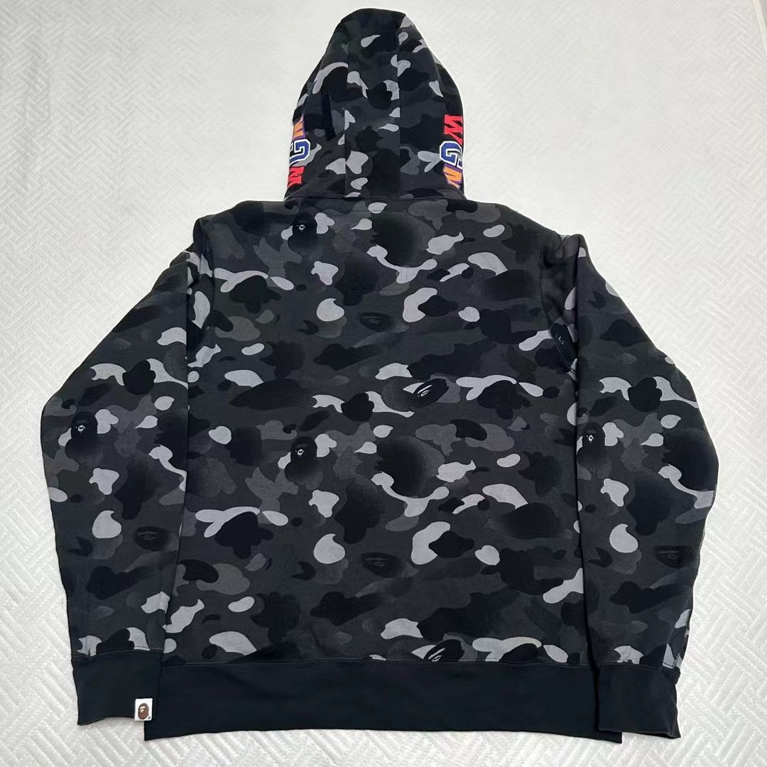 Bape COLOR CAMO MASK SHARK ZIP HOODIE Size US XL / EU 56 / 4 - 7 Thumbnail