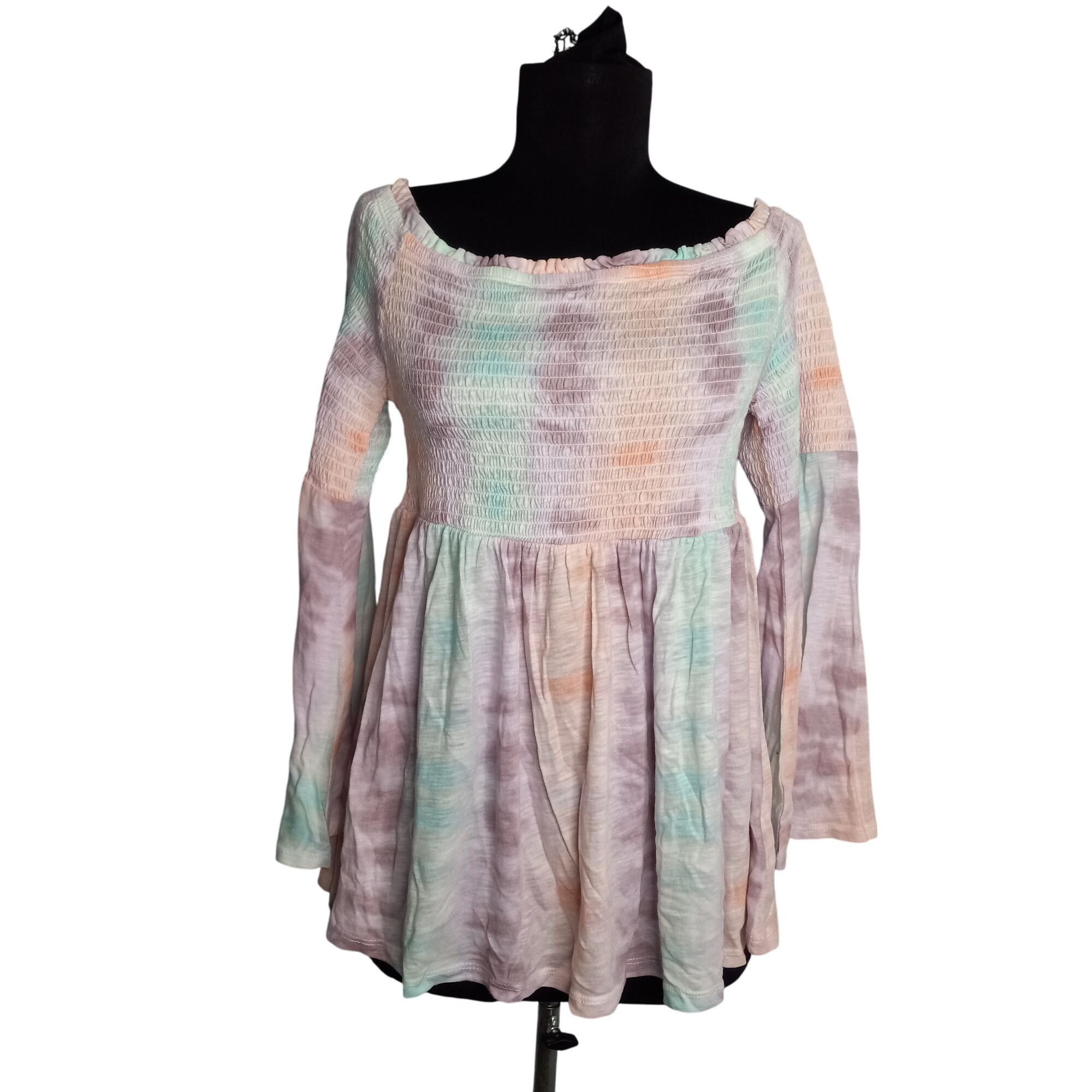 Torrid Torrid Size 0 L 12 Top Baby Doll Off Shoulder Tie Dye Smocke Size L / US 10 / IT 46 - 1 Thumbnail