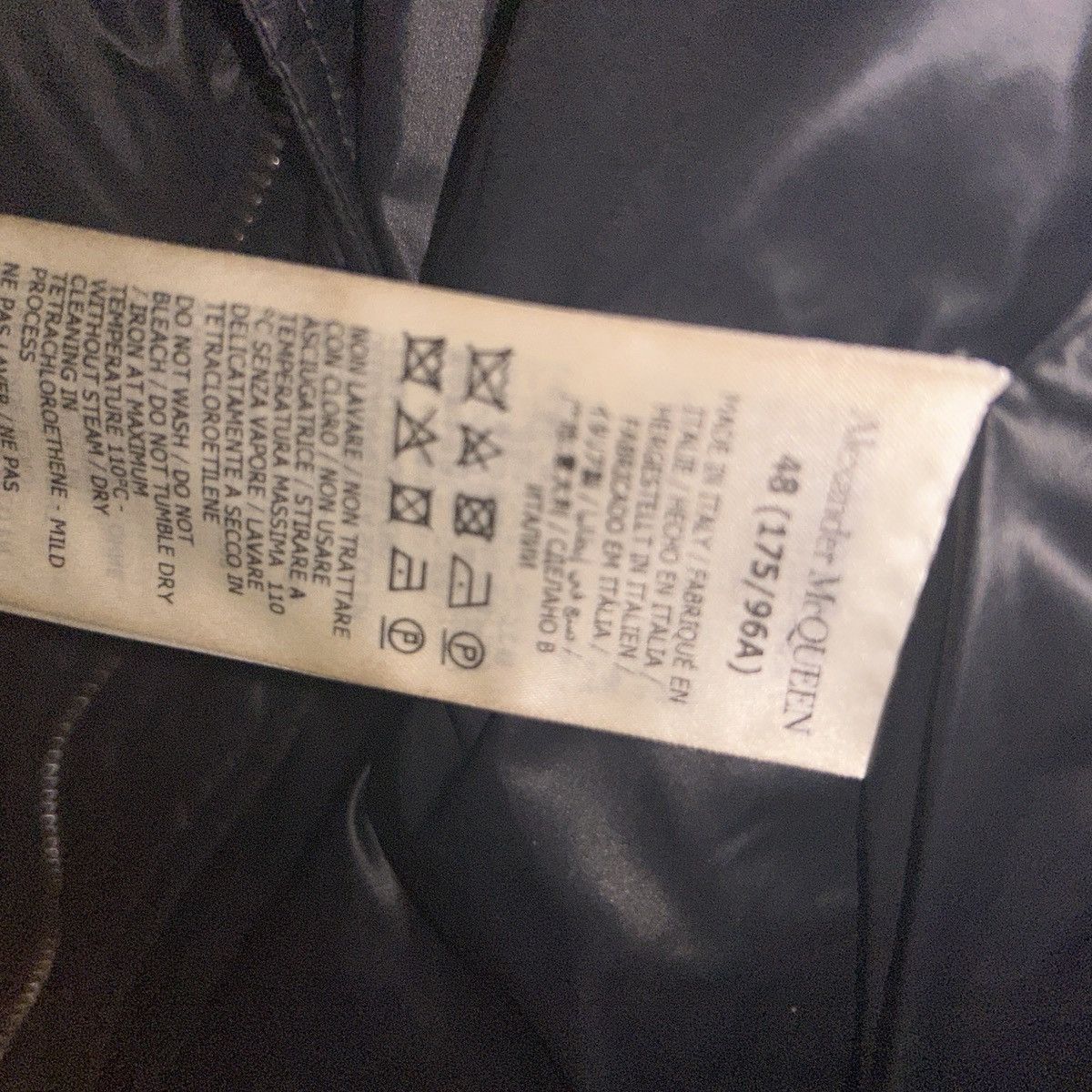 Alexander McQueen Alexander McQueen Puffer Jacket Black Down Heavy Coat Size US M / EU 48-50 / 2 - 4 Thumbnail