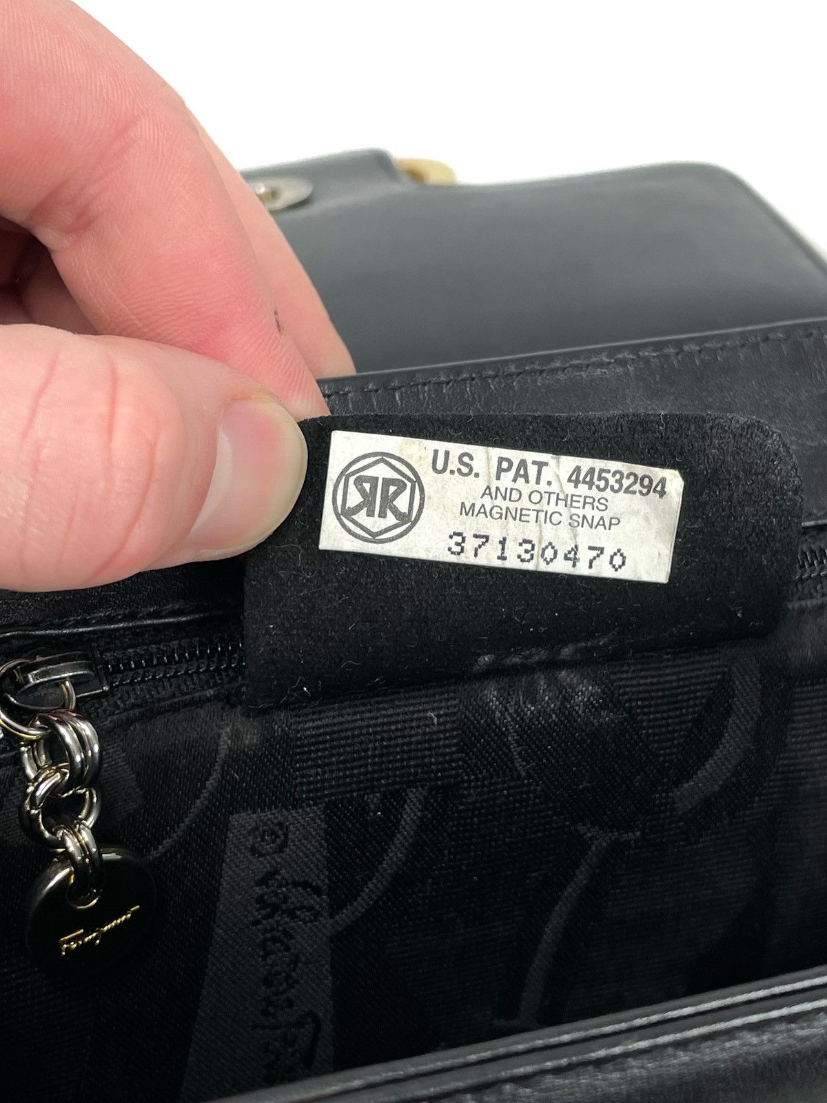 Salvatore Ferragamo Salvatore Ferragamo Vintage Gancini Mini Leather Bag Size ONE SIZE - 22 Thumbnail