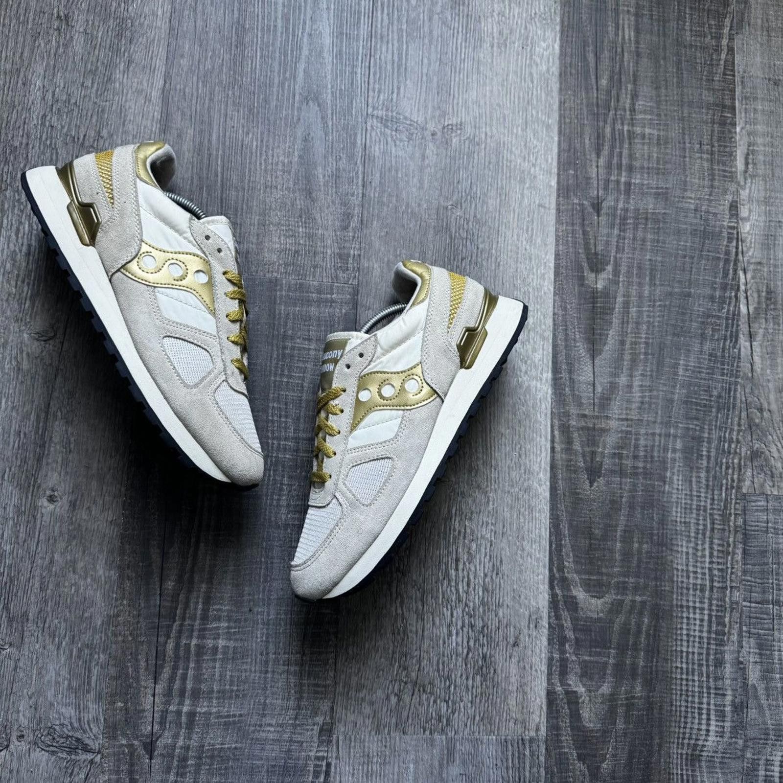 Saucony SAUCONY • VNTG Shadow "White/Gold" (10.5M) Size US 10.5 / EU 43-44 - 7 Thumbnail
