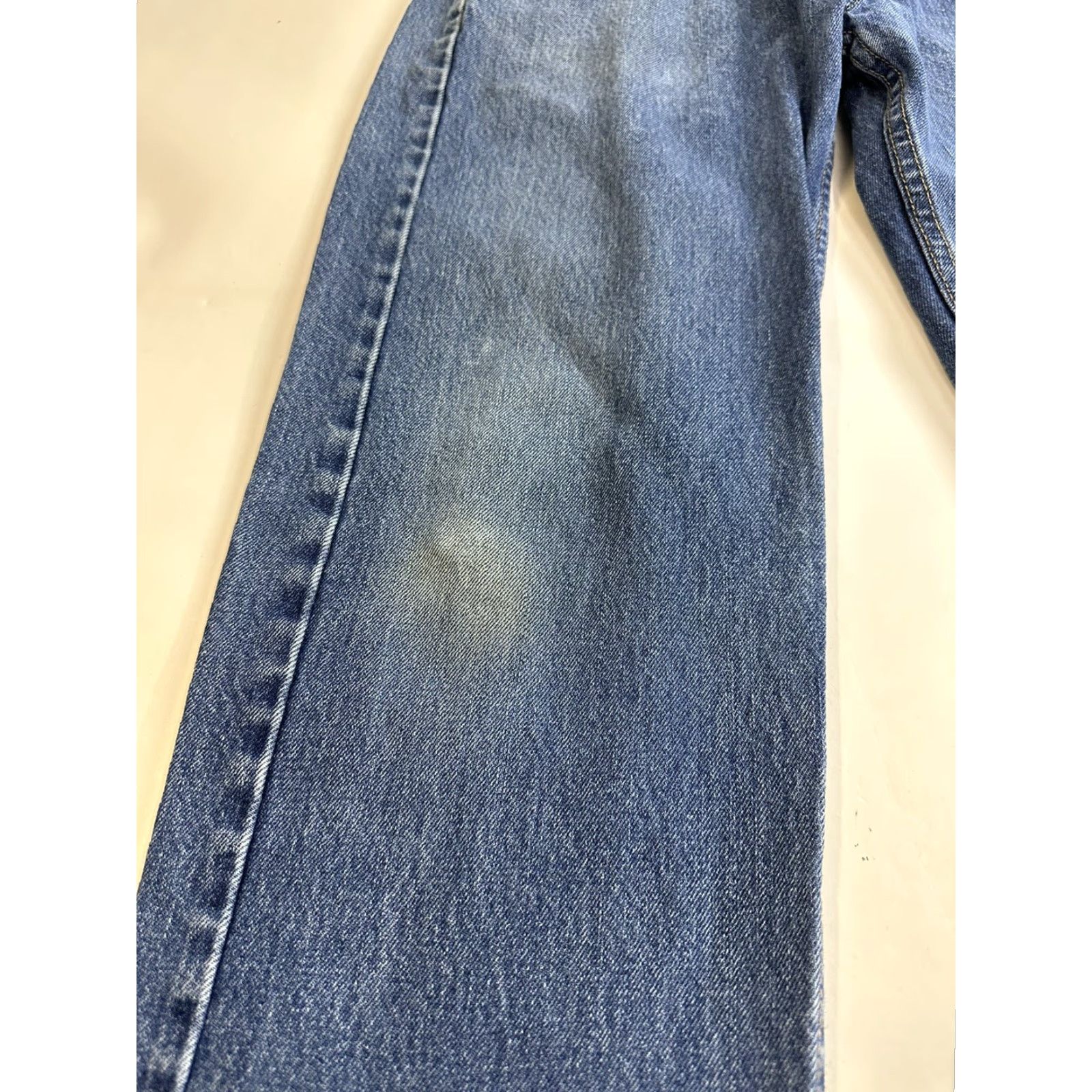 Vintage Levis 505 Jeans Men’s Size 34x29 Blue Regular Straight Zip 34 Inseam Men Size US 34 / EU 50 - 4 Thumbnail