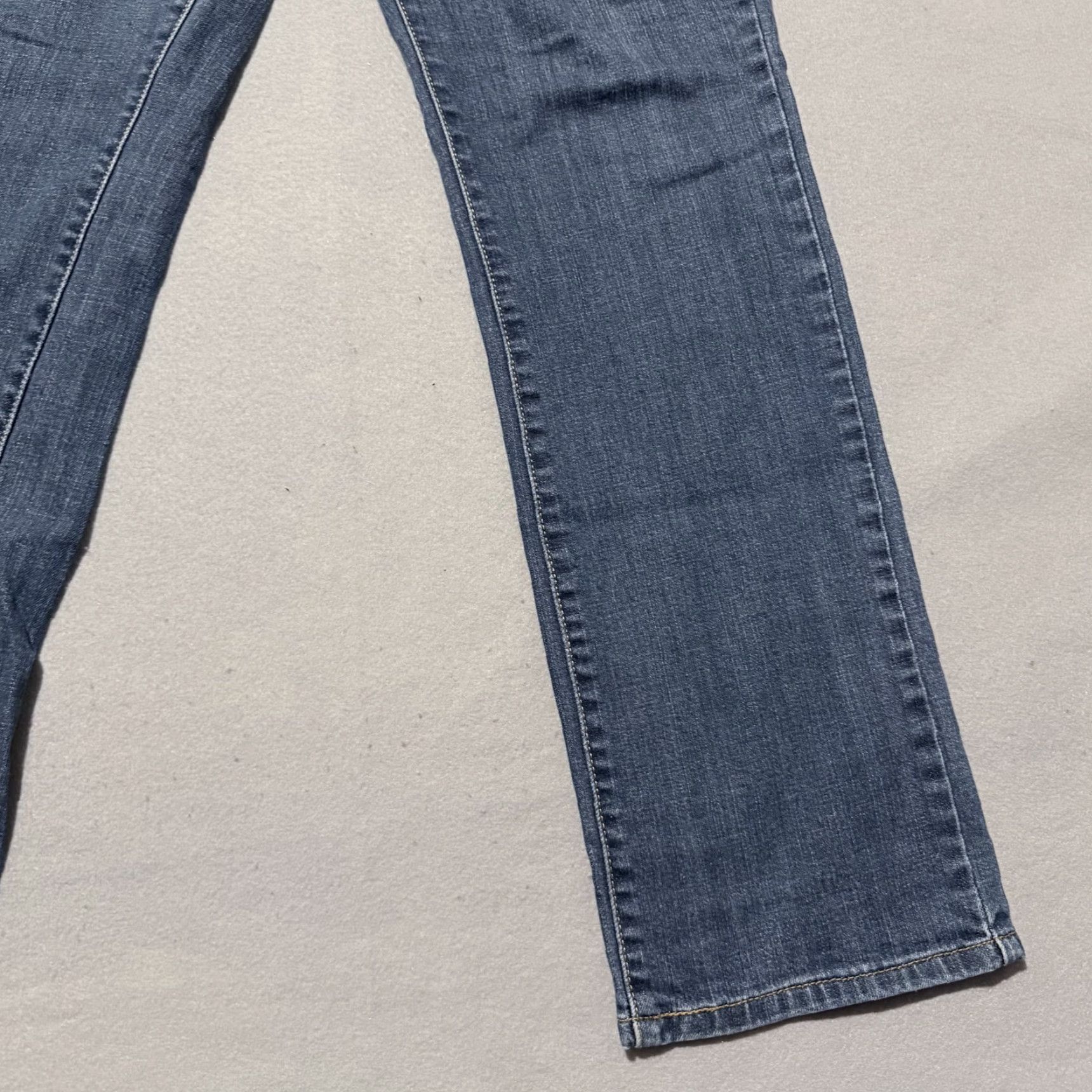 Levi's Levi's 505 Jeans Women Blue Denim Stretch Medium Wash 10 Short Slim Straight Pant Jeans Size 32" / US 10 / IT 46 - 4 Thumbnail