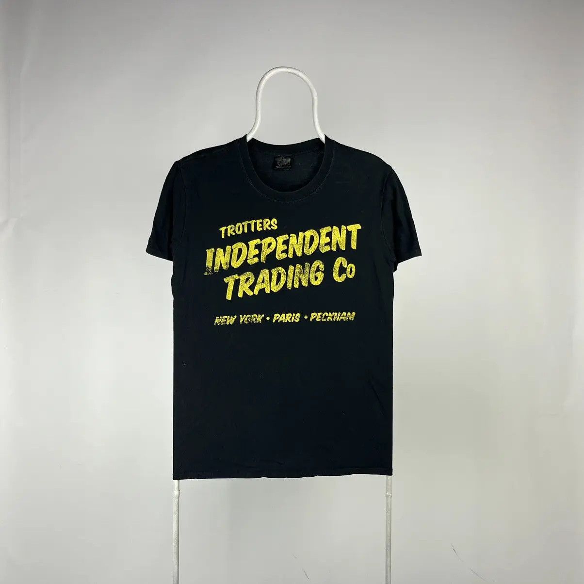 Independent Trading Co. Independent trading co Tshirt tour tee size Medium Size US M / EU 48-50 / 2 - 1 Thumbnail