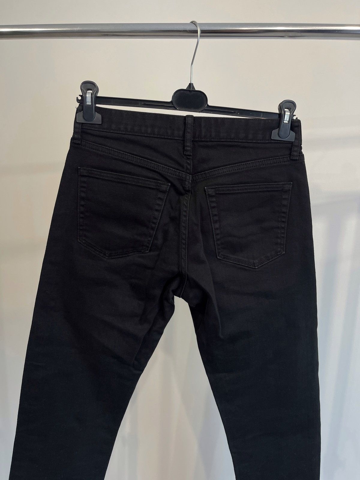 Designer × Uniqlo Uniqlo black men’s jeans denim 29 Size US 29 - 4 Thumbnail