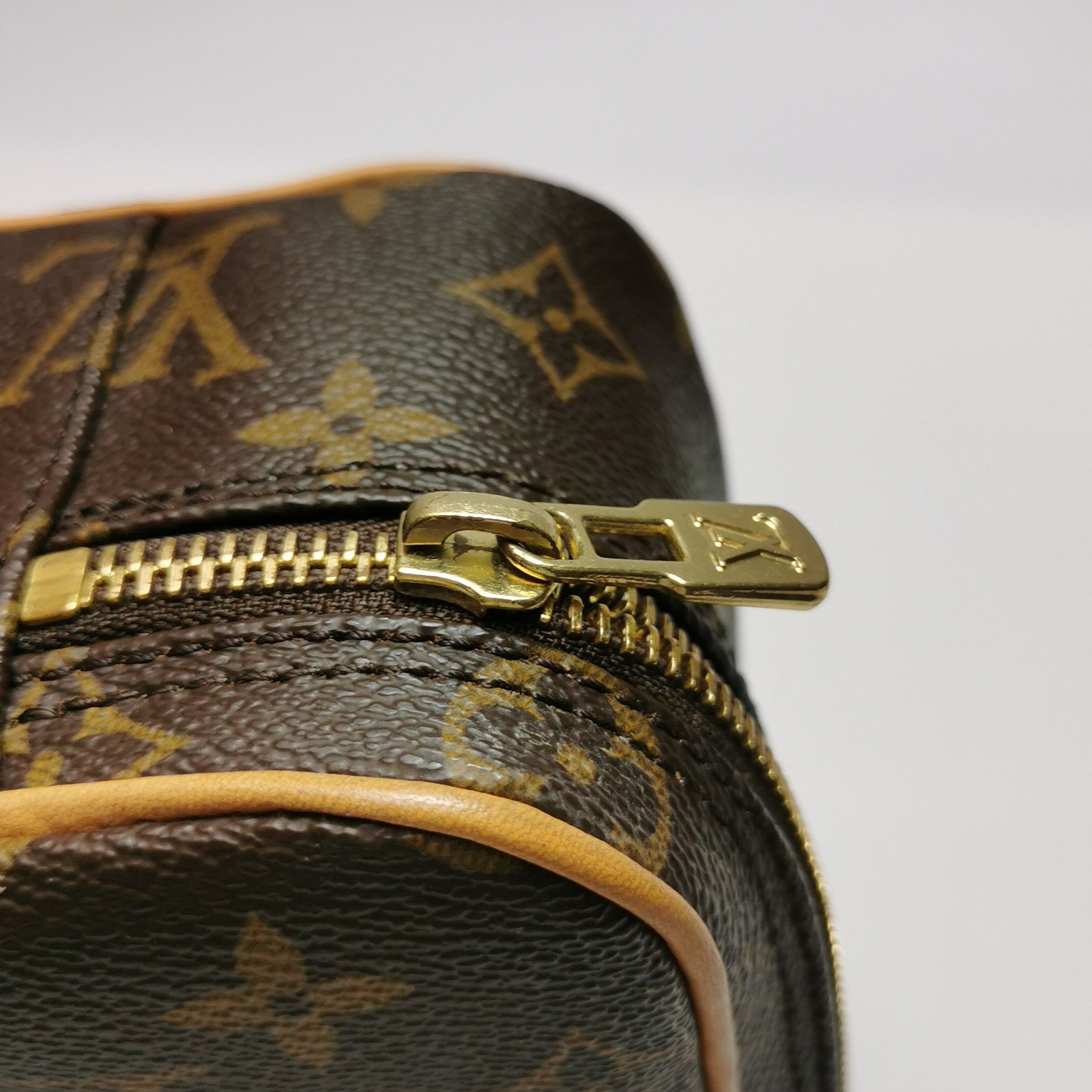 Louis Vuitton Louis Vuitton (LV) Vegetable Tanned Leather Monogram Print Size ONE SIZE - 2 Thumbnail