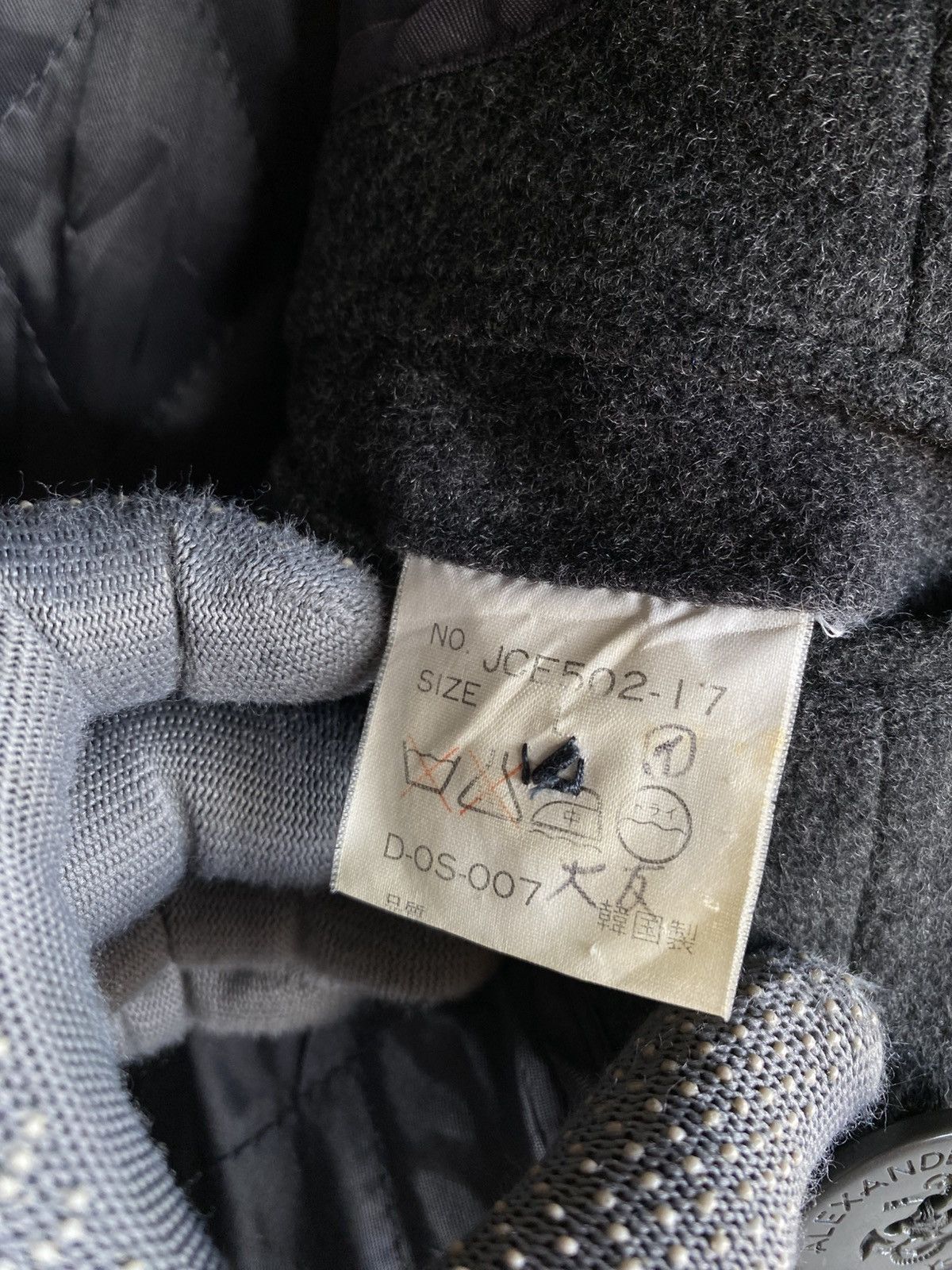 Colours Vintage Alexander Julian Wool Cashmere Double-Breasted Coat Size US L / EU 52-54 / 3 - 9 Thumbnail