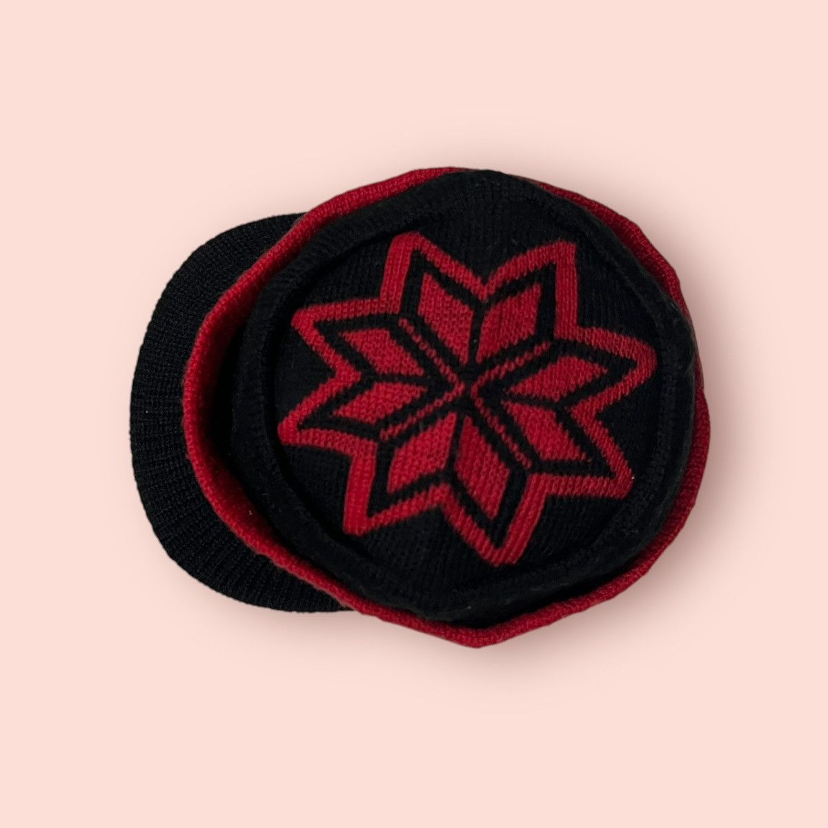 14th Addiction × Homespun Knitwear × Japanese Brand VINTAGE RED SNOWFLAKE LOGO KNITTED ALT BEANIE HAT Size ONE SIZE - 2 Thumbnail