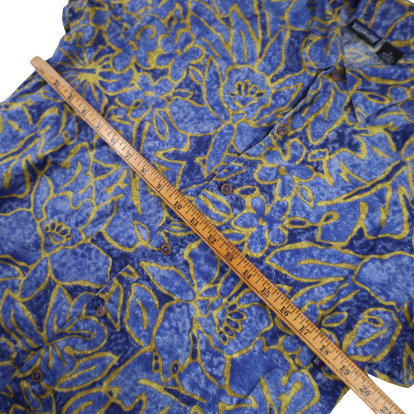Patagonia × Vintage Vintage Patagonia Organic Cotton Floral Hawaiian Shirt Size US S / EU 44-46 / 1 - 7 Thumbnail