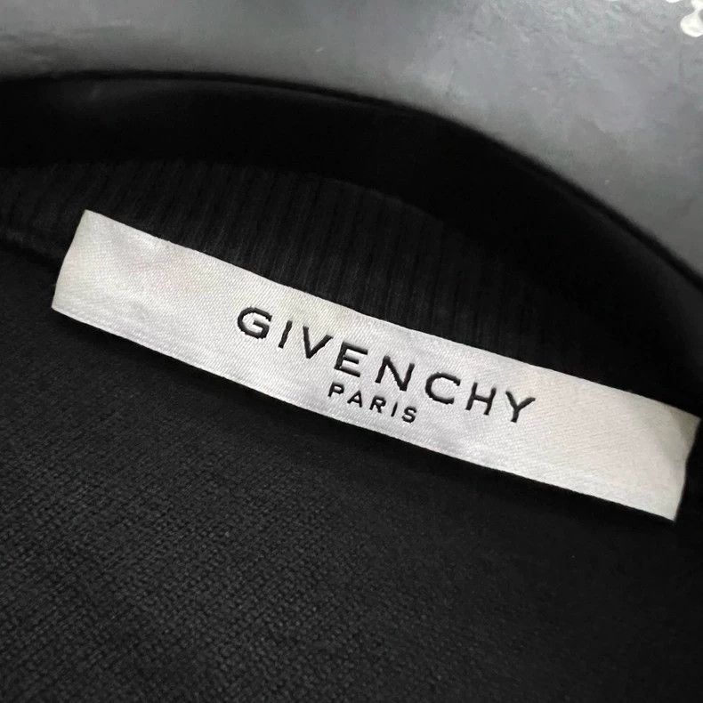 Givenchy Givenchy Feather Embroidery Black Velvet Sweatshirt Size US XS / EU 42 / 0 - 3 Thumbnail