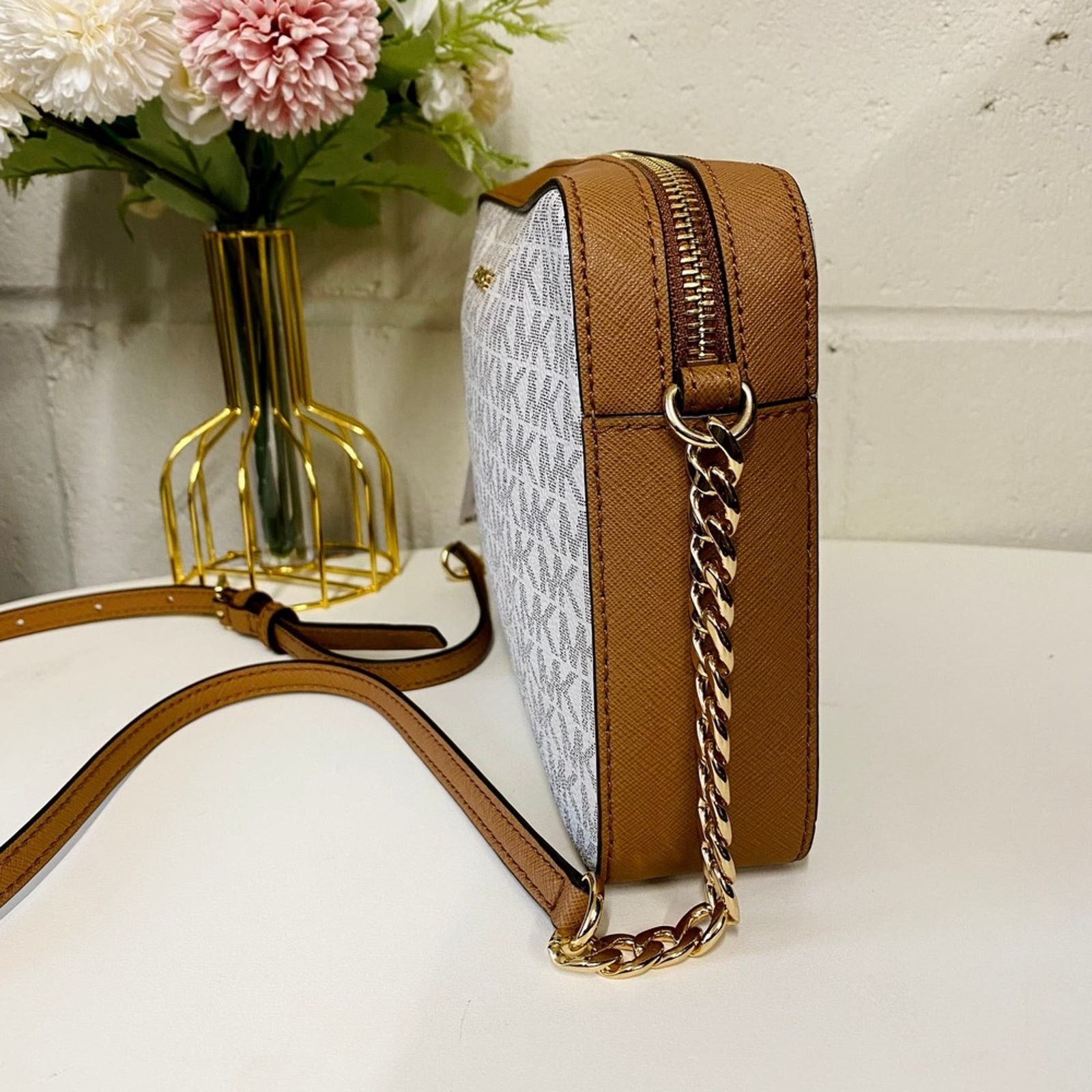 Michael Kors Michael kors 35F8GTTC3B Jet Set Item Large Crossbody Vanilla Size ONE SIZE - 4 Thumbnail