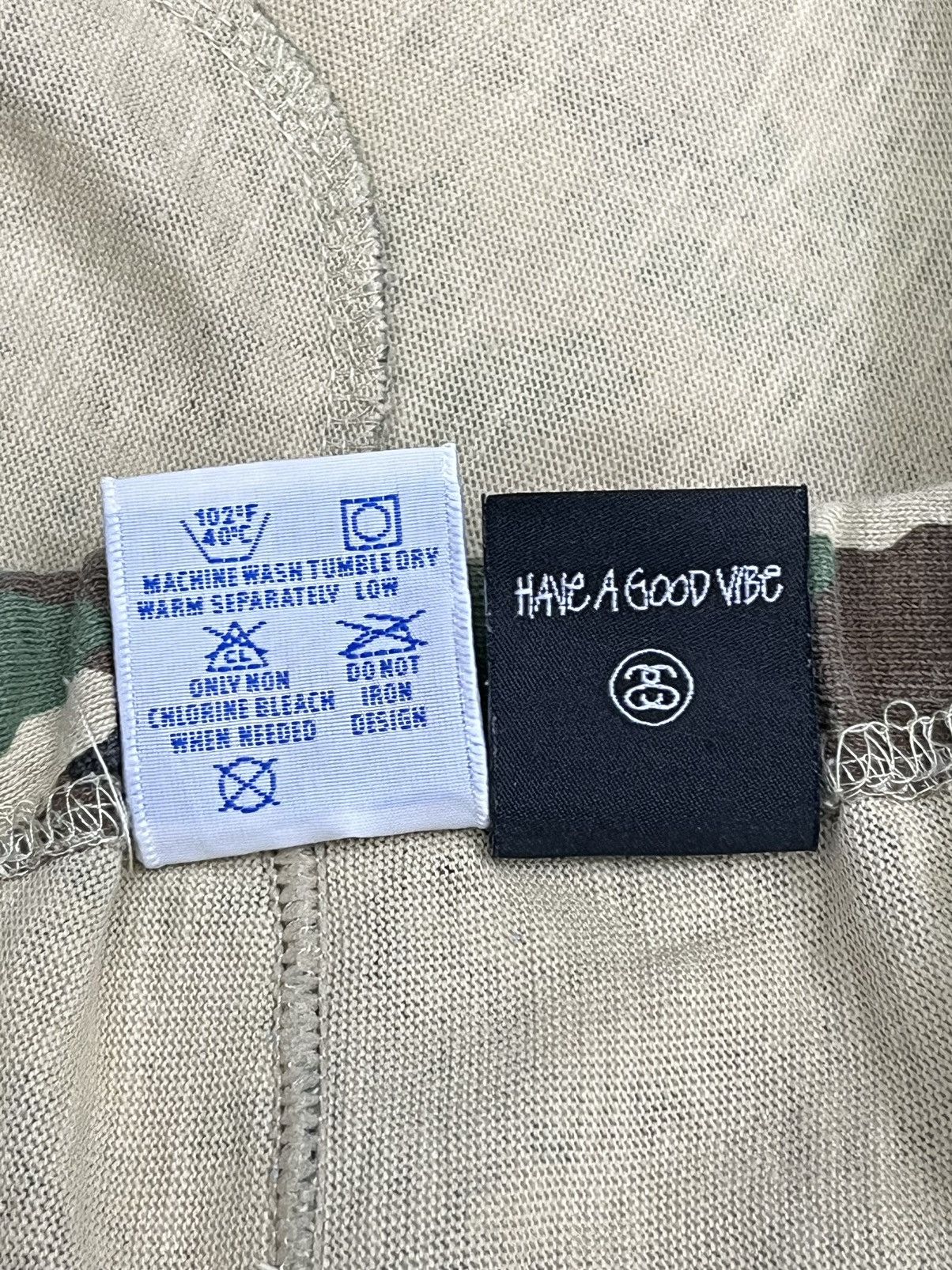 Stussy 🔥STUSSY INTERNATIONAL x CHAMPION Reverse Weave Camo Shorts Size US 34 / EU 50 - 12 Thumbnail