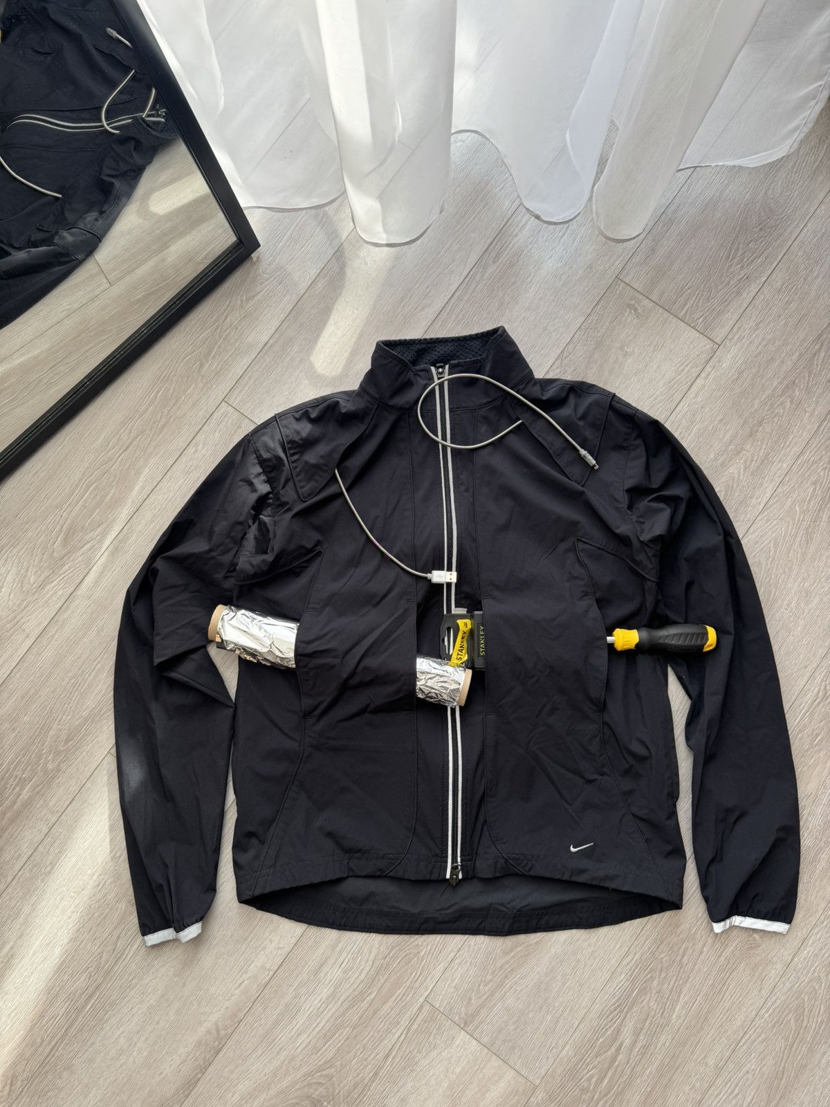 Nike Vintage Nike Clima-Fit Windbreaker Jacket Size M / US 6-8 / IT 42-44 - 1 Thumbnail