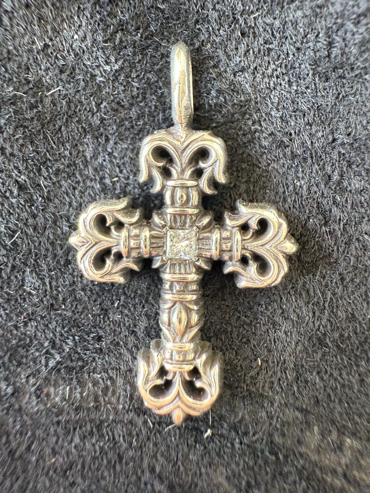◆送料込♪【CHROME HEARTS】TINY FILIGREE CROSS PENDENT Tiny Filigree Cross Pendant 