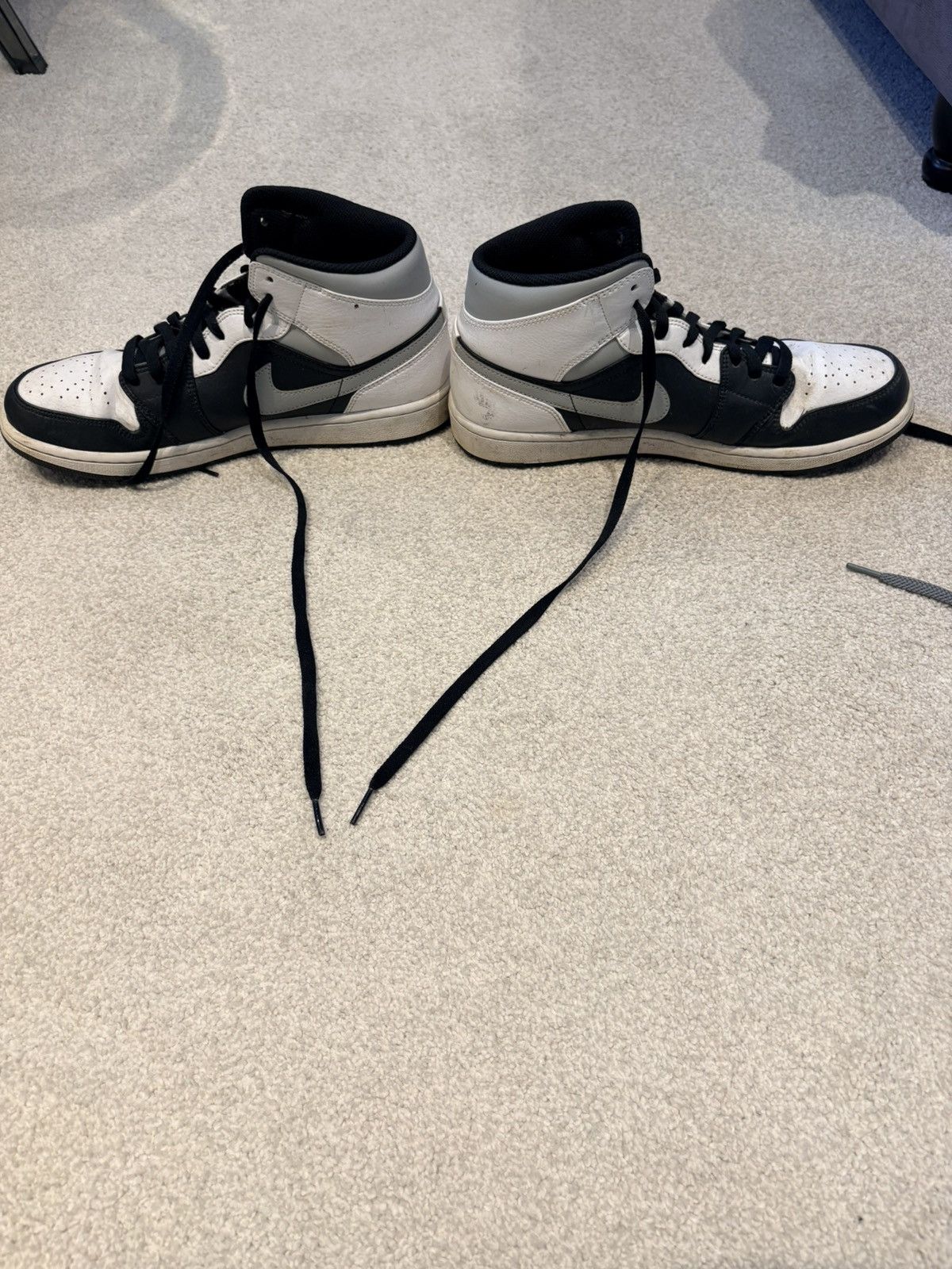 Jordan Brand Jordan 1’s | Black, Grey and White Size US 9.5 / EU 42-43 - 3 Thumbnail