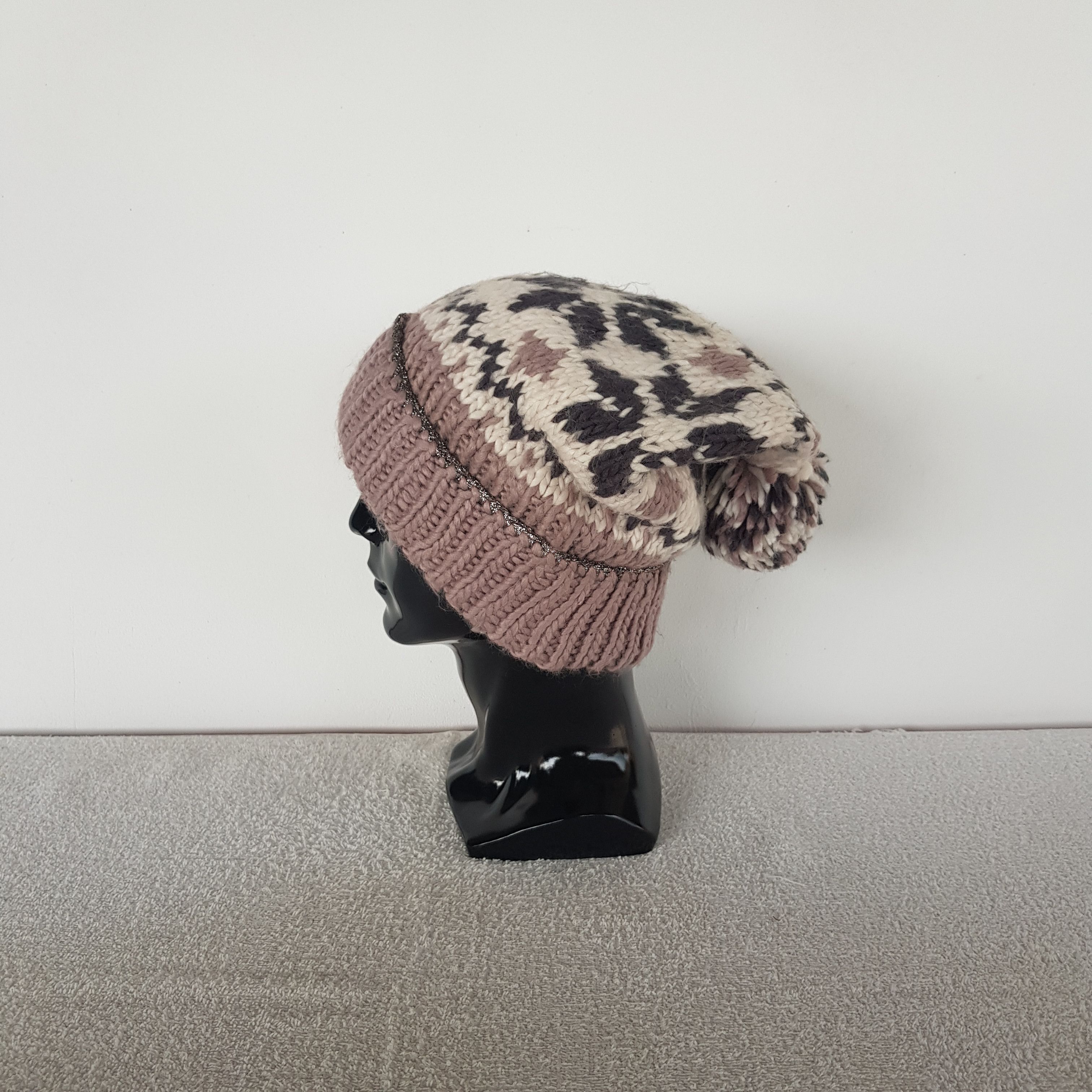 Japanese Brand Vintage Aztec Psychedelic Beanie Pom Pom Knit Snow Caps Hats Size ONE SIZE - 4 Thumbnail