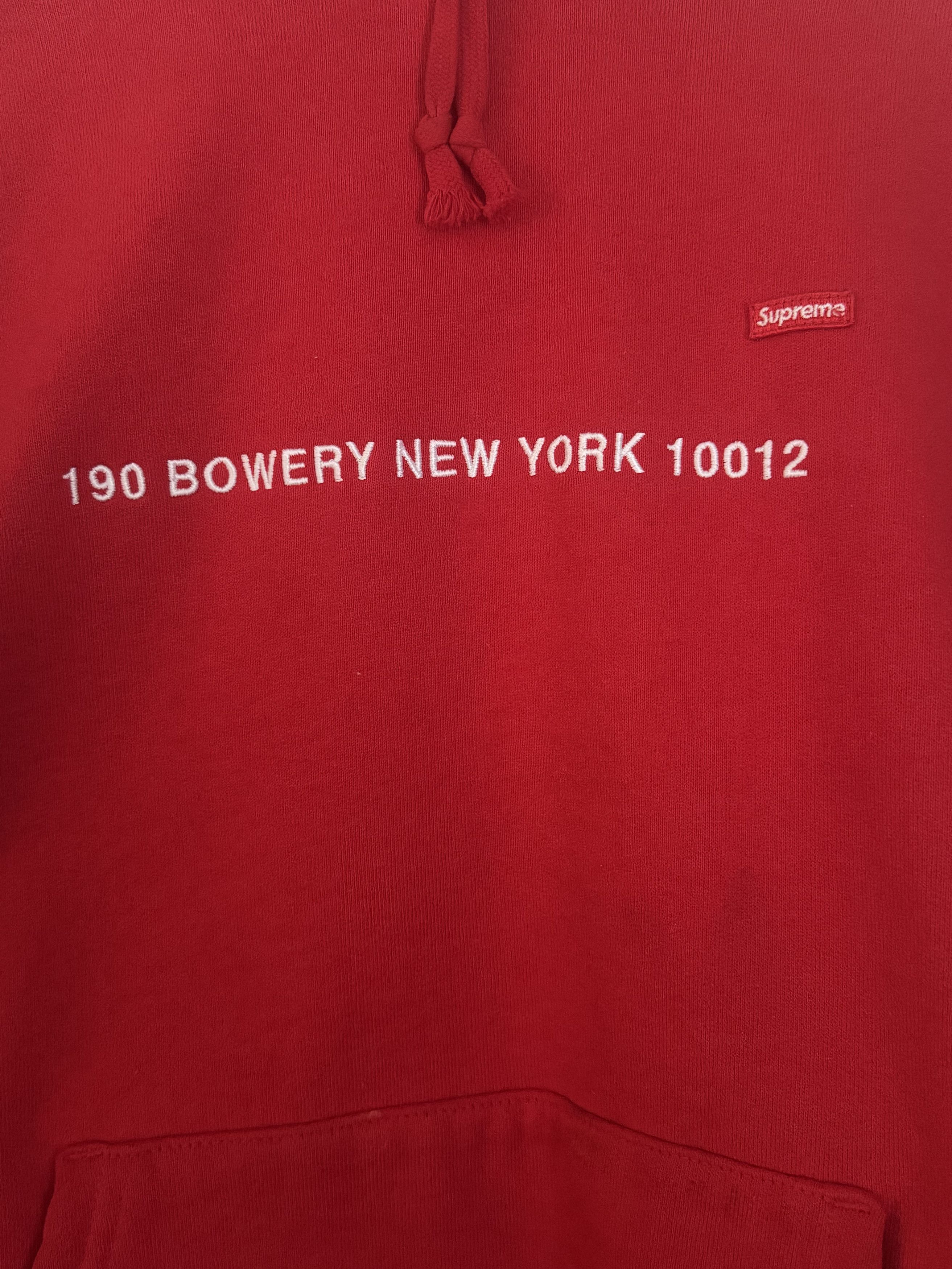 Supreme Supreme Small Box Hooded Sweatshirt (New York City shop) Size US L / EU 52-54 / 3 - 2 Thumbnail