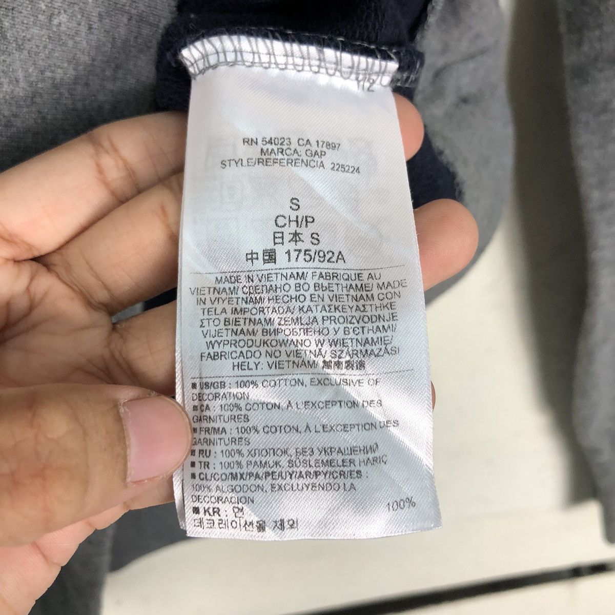 Gap × Japanese Brand Vintage Gap Sweatshirt Spell Out Streetwear Medium Size US M / EU 48-50 / 2 - 12 Thumbnail