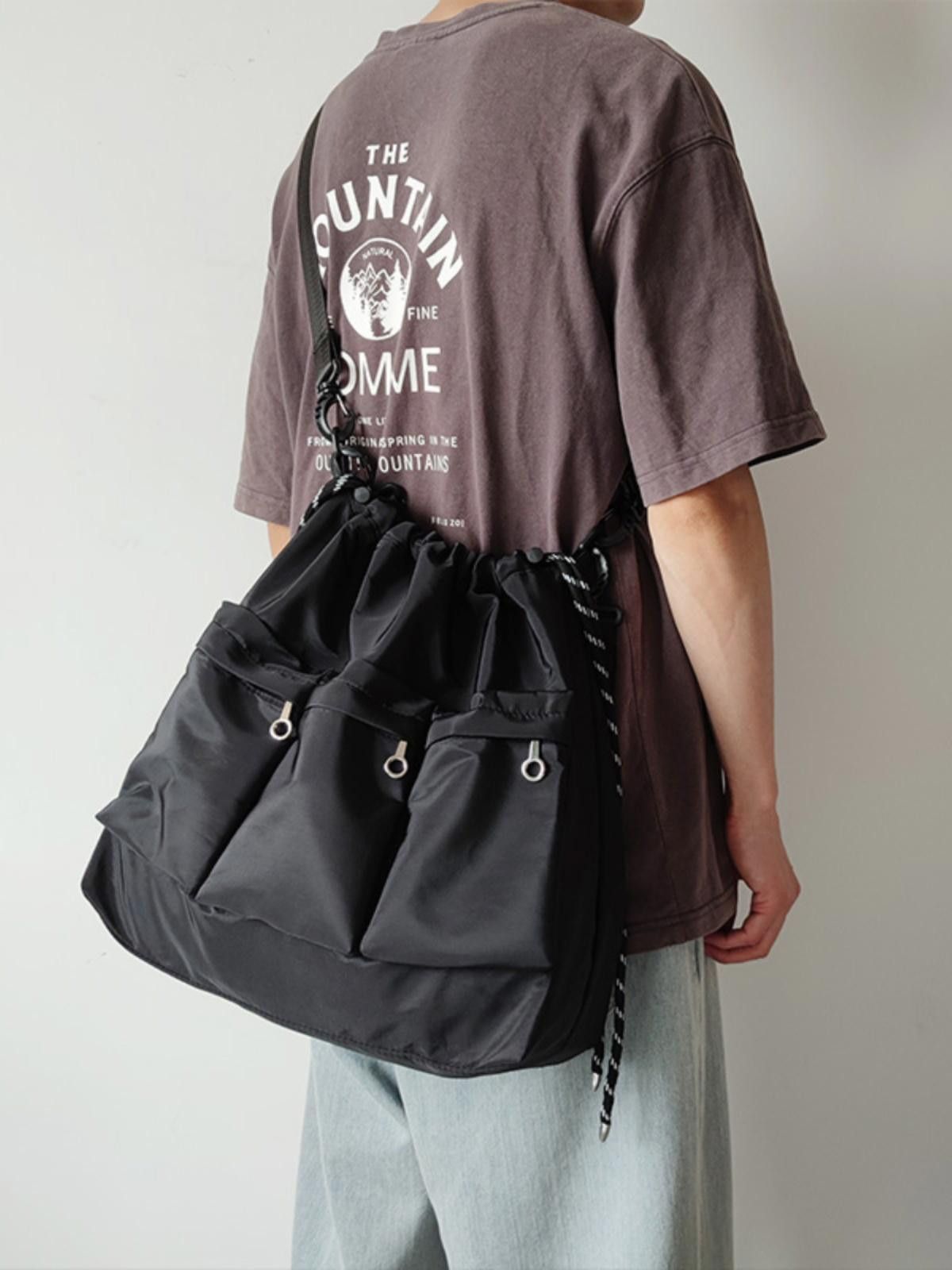 Vintage Trendy Black Drawstring Bag with Pockets Size ONE SIZE - 1 Thumbnail