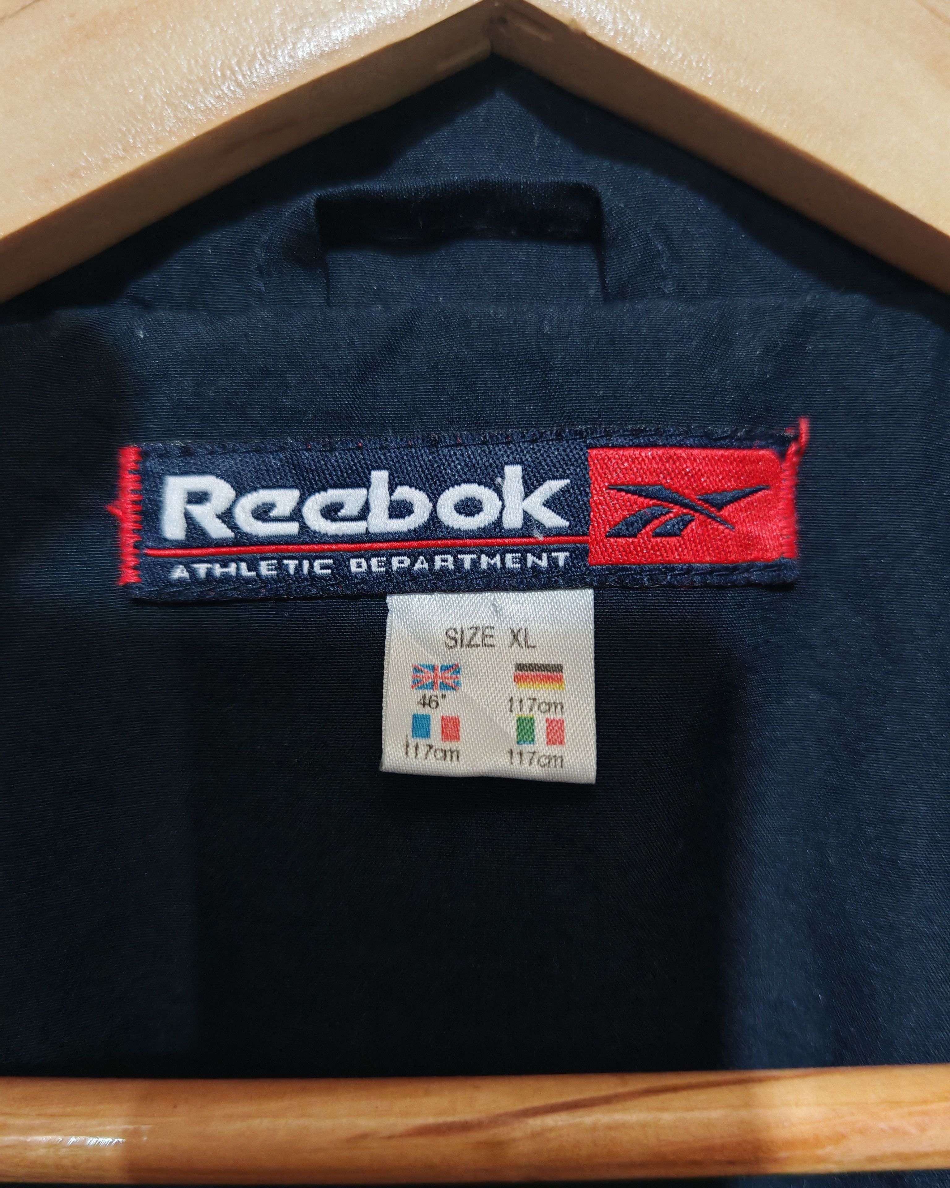 Reebok × Vintage Vintage Aston Villa Final Wembley Cup 2000 Reebok Jacket Size US XL / EU 56 / 4 - 5 Thumbnail