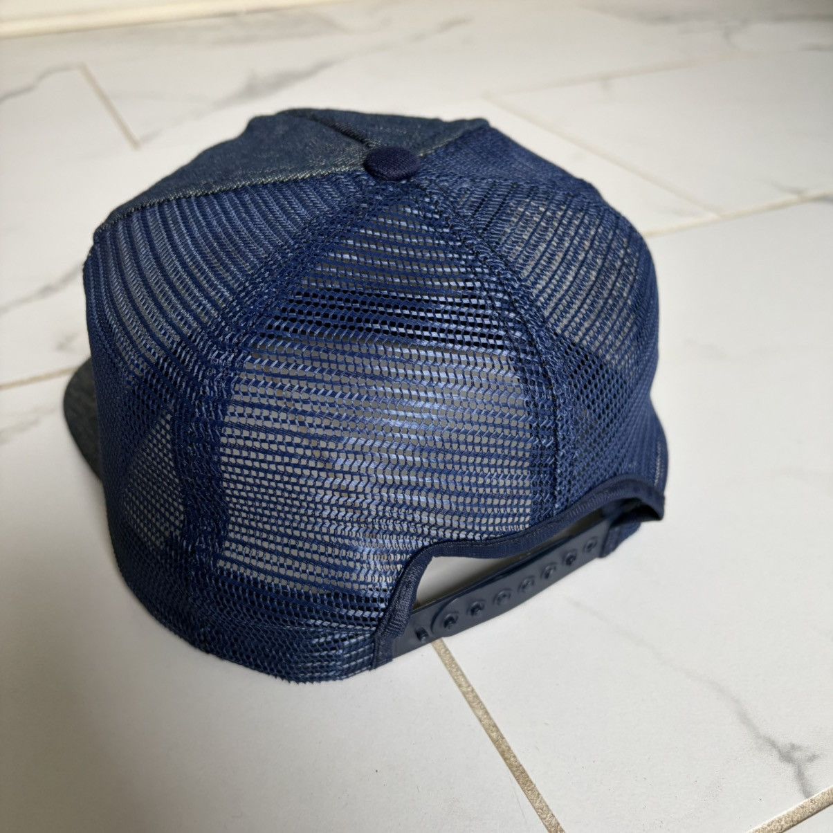 Vintage Vintage 1970s 70s Denim Days Erwin, NC Trucker Hat Gold Leaf Size ONE SIZE - 4 Thumbnail