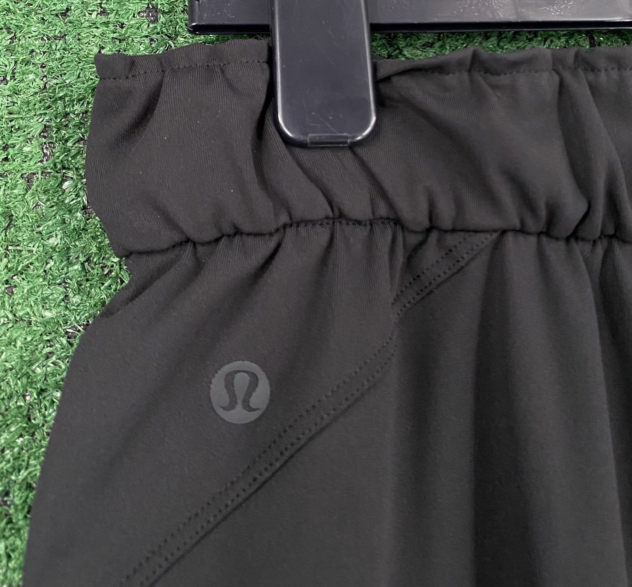 Lululemon Lululemon Keep Moving Luxtreme High Rise Black Pants 10 Size 34" / US 12 / IT 48 - 7 Thumbnail