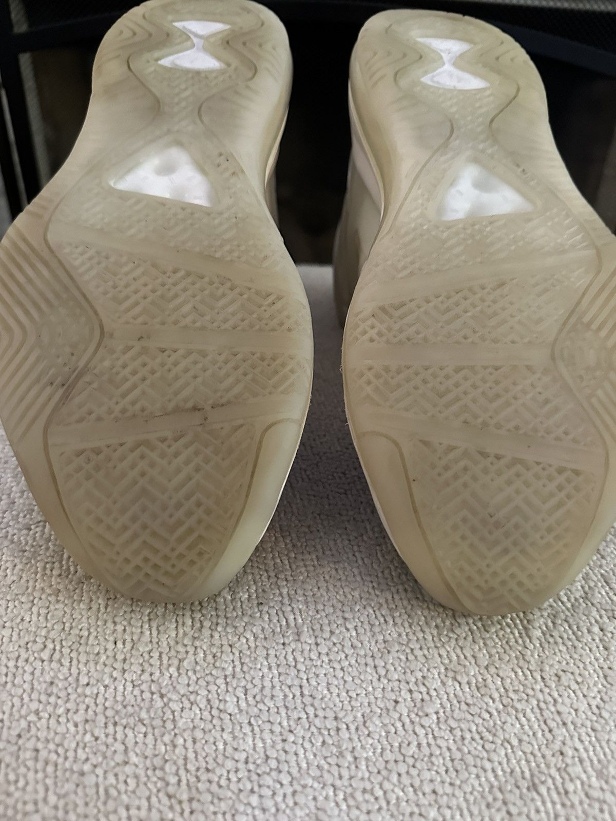John Elliott × Nike John Elliott x Lebron James Icon Size US 8.5 / EU 41-42 - 7 Thumbnail