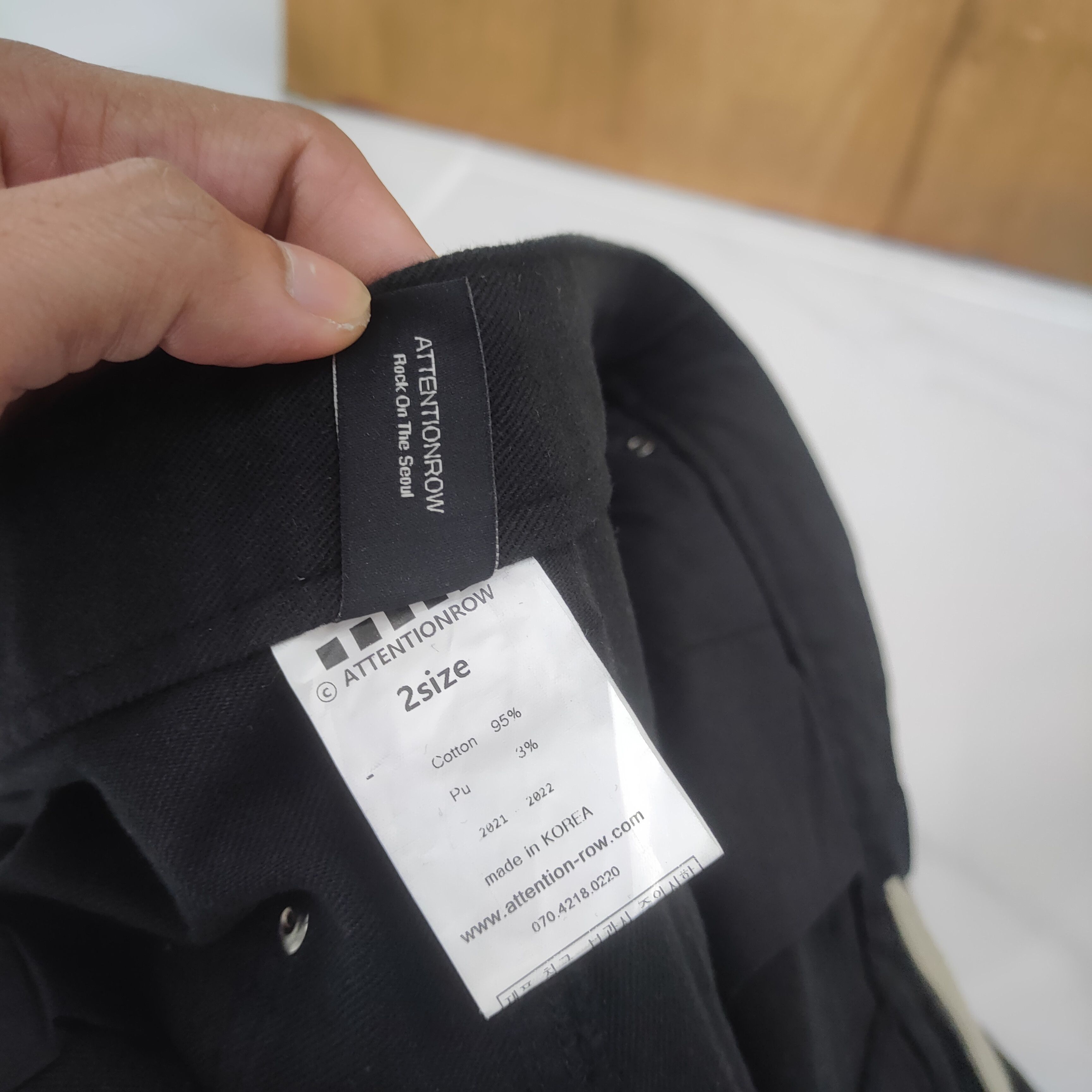 Japanese Brand ATTENTIONROW DOUBLE KNEE FLARED CARGO PANTS Size US 34 / EU 50 - 15 Thumbnail