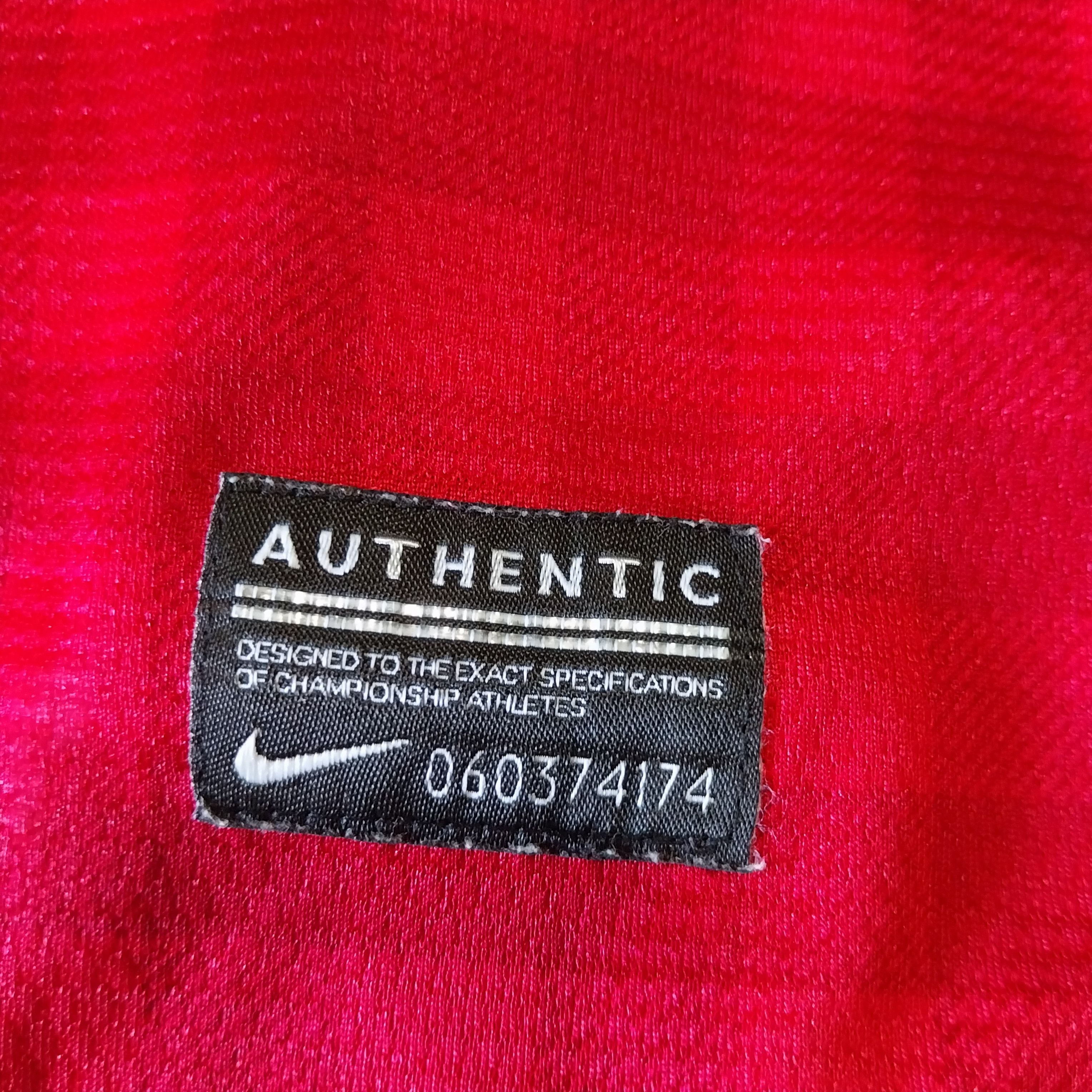 Nike Manchester united home 2012 robin van persie jersey football Size US M / EU 48-50 / 2 - 5 Thumbnail