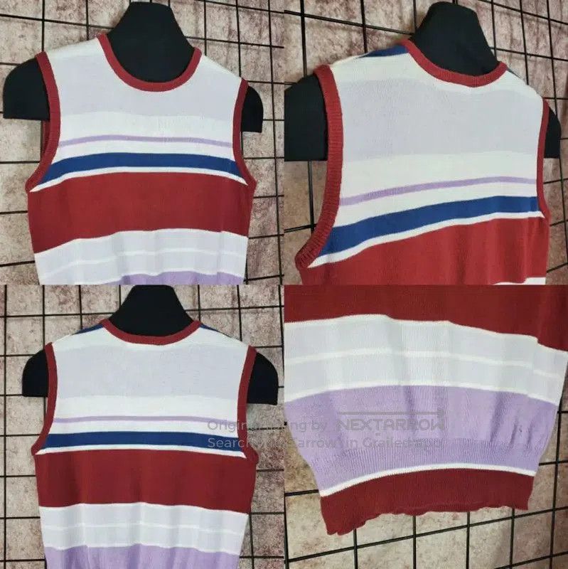 Burberry Summer Purple Knit Top with Embroidery.