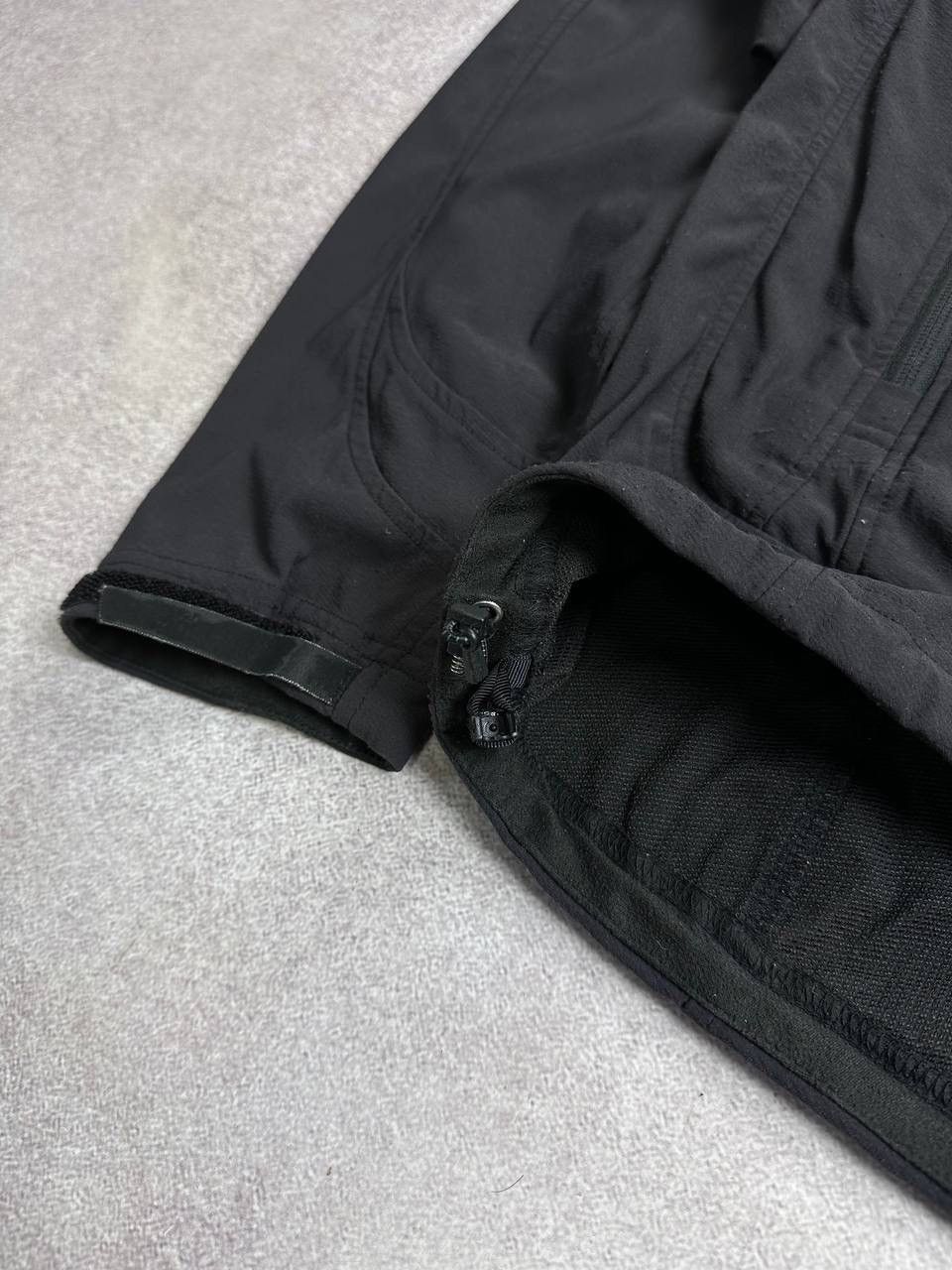 The North Face Vintage The North Face Apex Flight Series Jacket L Size US L / EU 52-54 / 3 - 9 Thumbnail