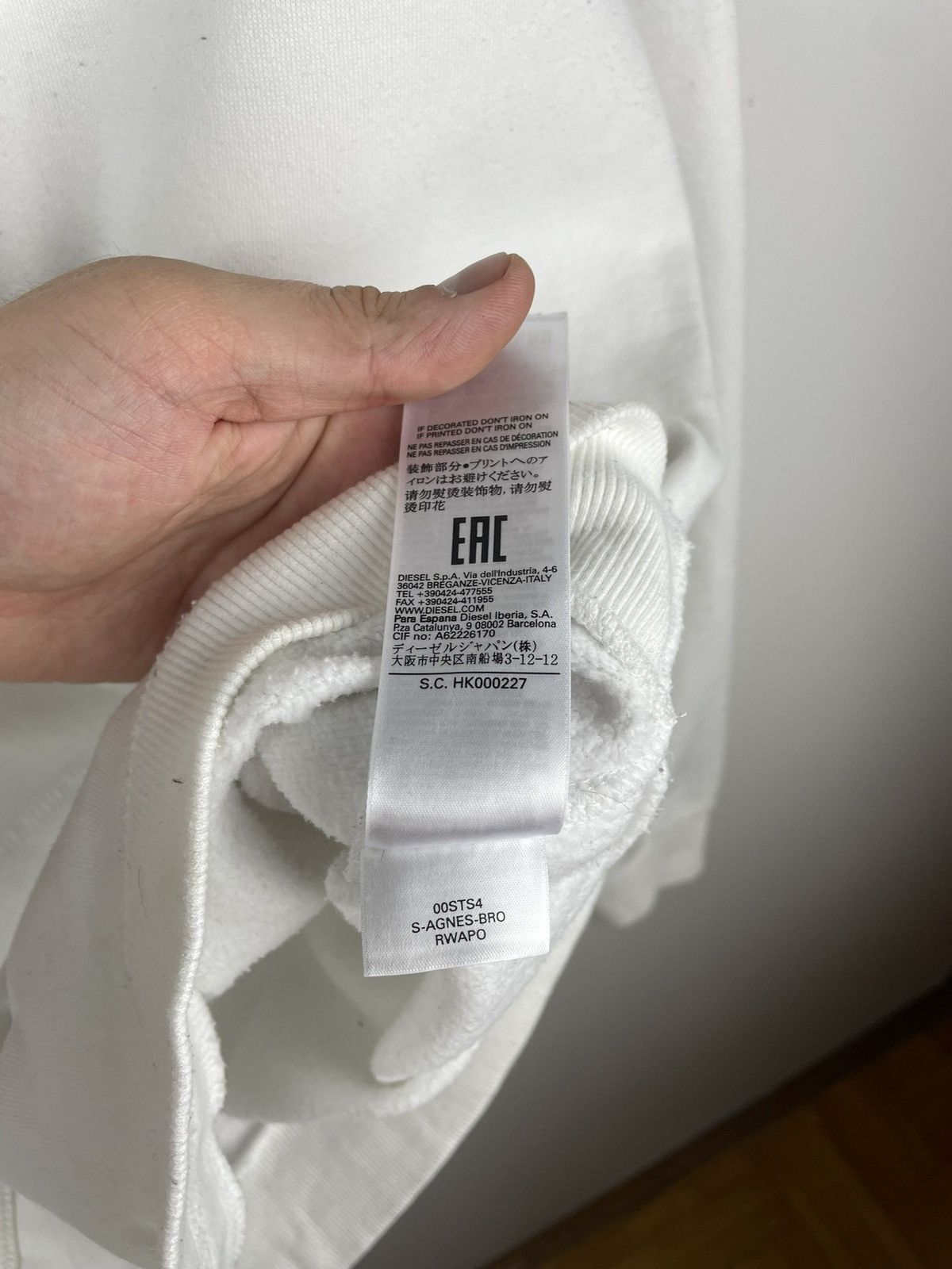 Diesel Luxury Diesel Big Logo Hoodie White Size L Size US L / EU 52-54 / 3 - 6 Thumbnail
