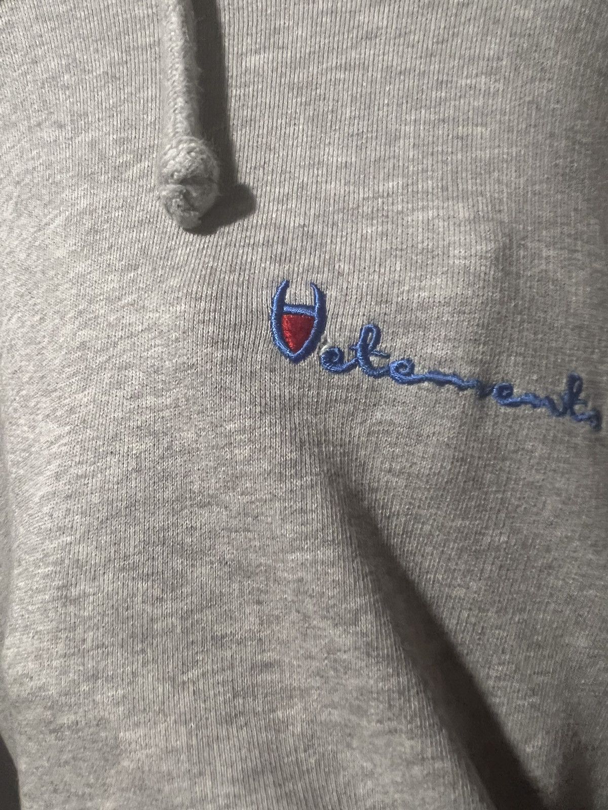 Vetements Vetements Champion SS16 Reversible Hoodie Size US S / EU 44-46 / 1 - 4 Thumbnail