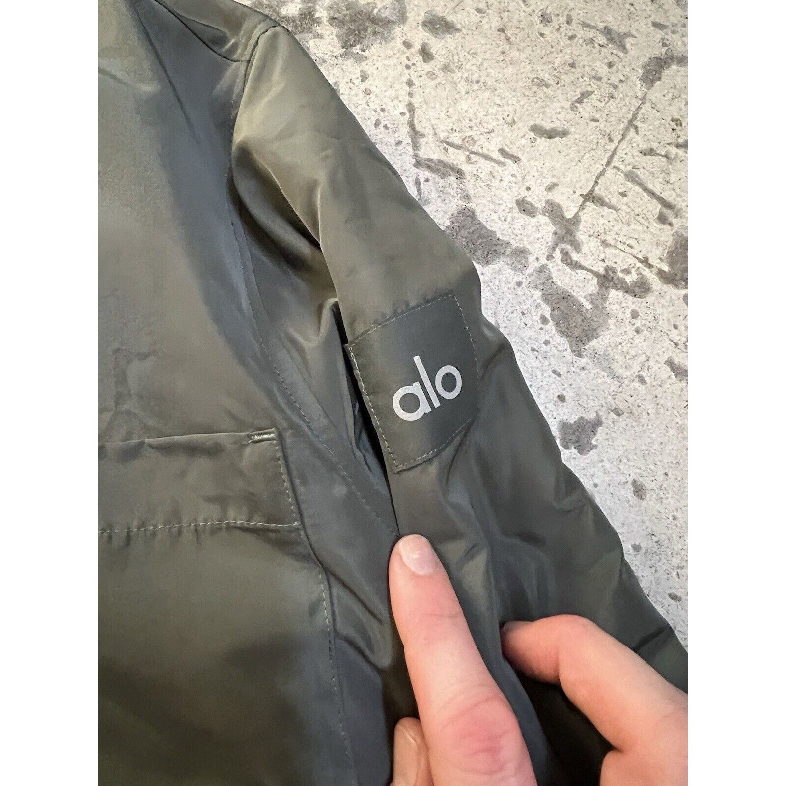 Alo Yoga Alo Yoga The Legend Jacket Small Green Lightweight Puffer Size US S / EU 44-46 / 1 - 5 Thumbnail