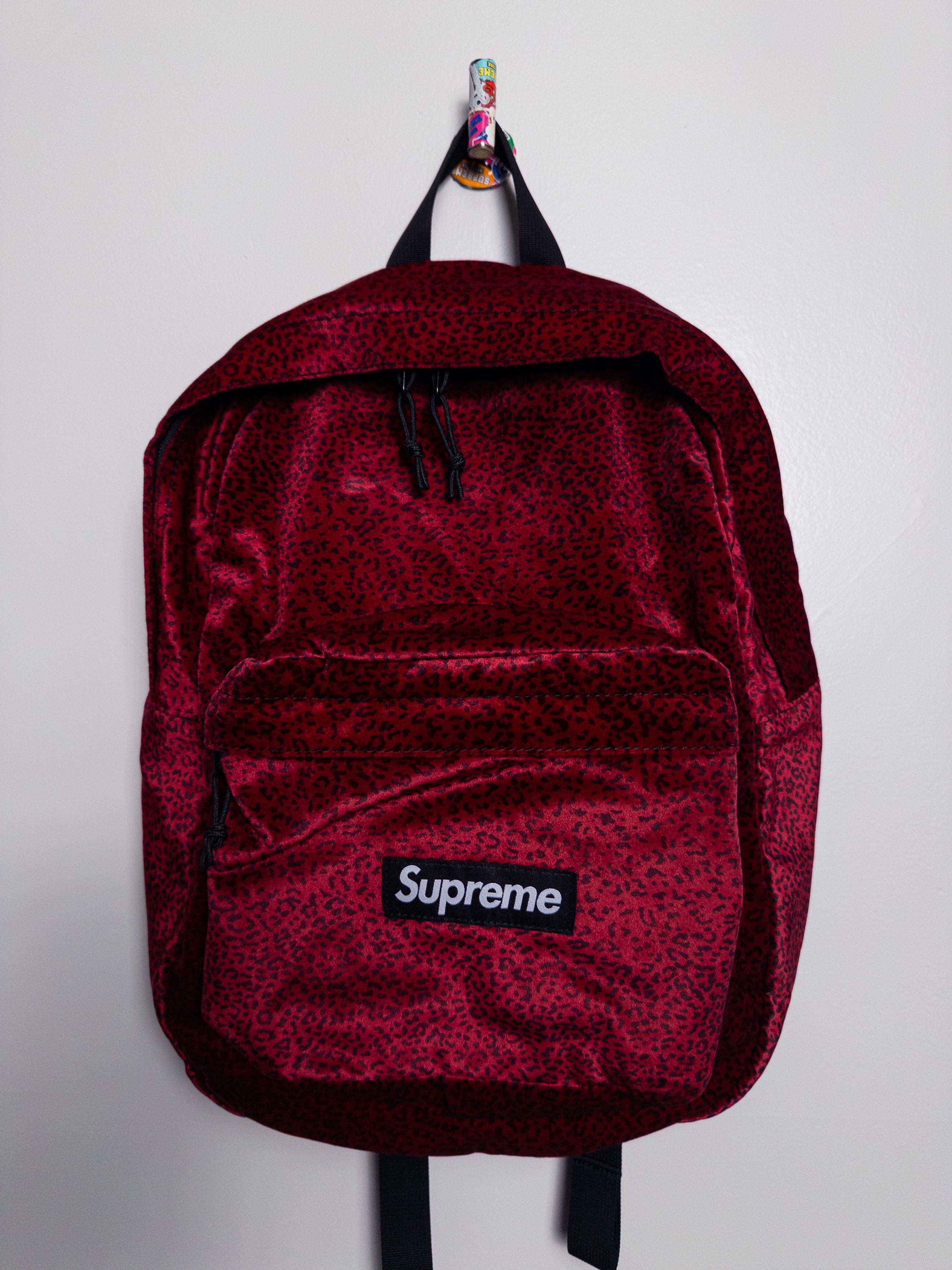 Supreme RED LEOPARD VELVET BACKPACK Size ONE SIZE - 4 Thumbnail