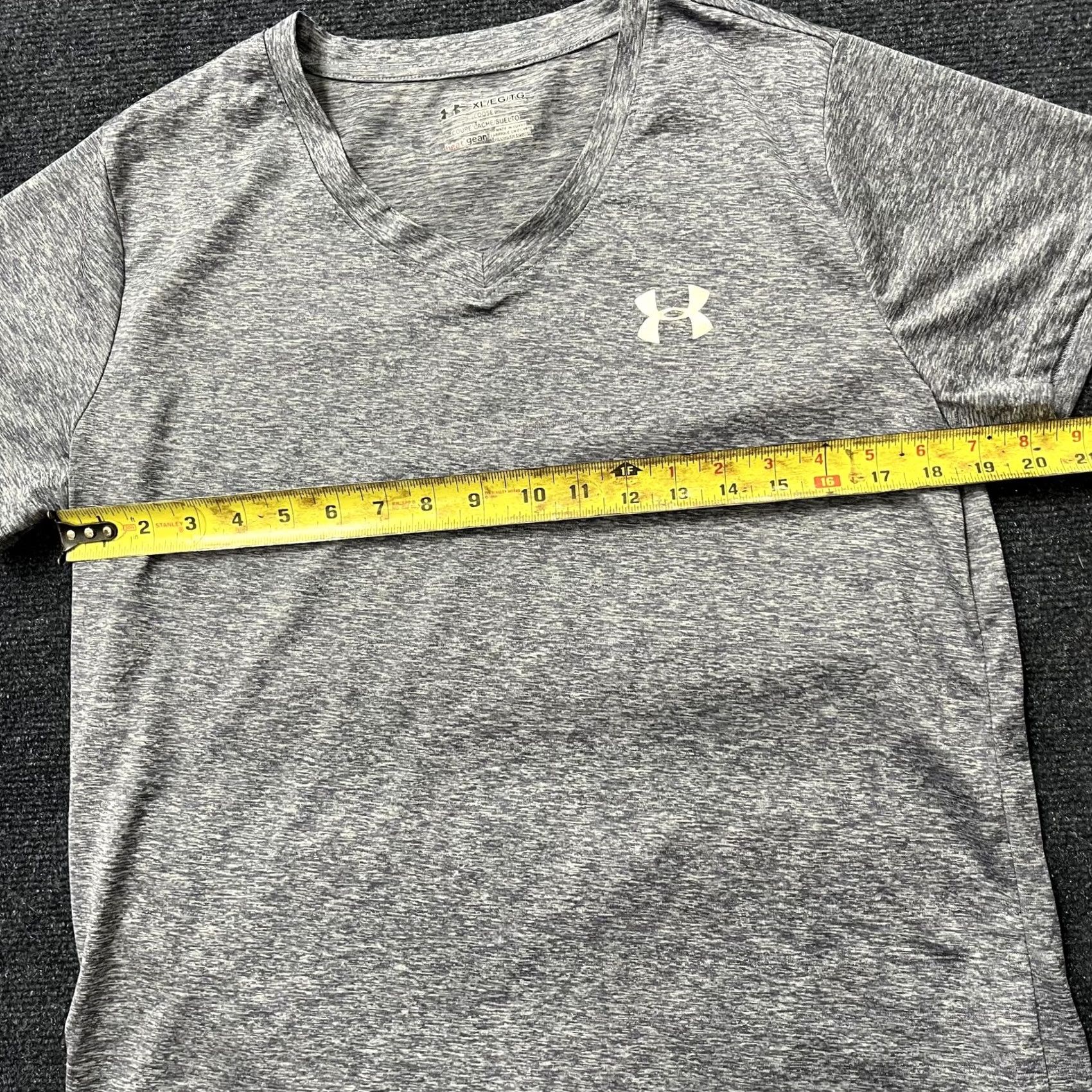 Under Armour Under Armour Shirt Womens XL Gray HeatGear V Neck Short Sleeve Athletic Workout Size XL / US 12-14 / IT 48-50 - 6 Thumbnail