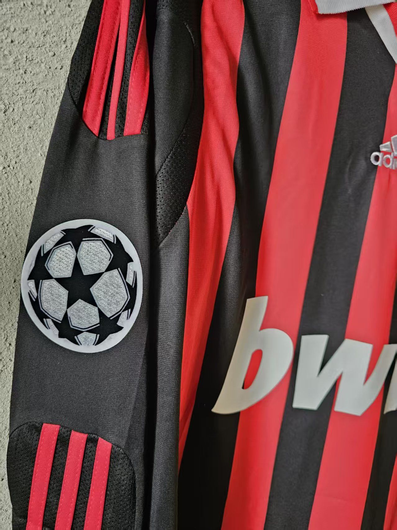 Other 2008 AC Milan 80 Ronaldinho Jersey Longsleeve Home Size US L / EU 52-54 / 3 - 3 Thumbnail