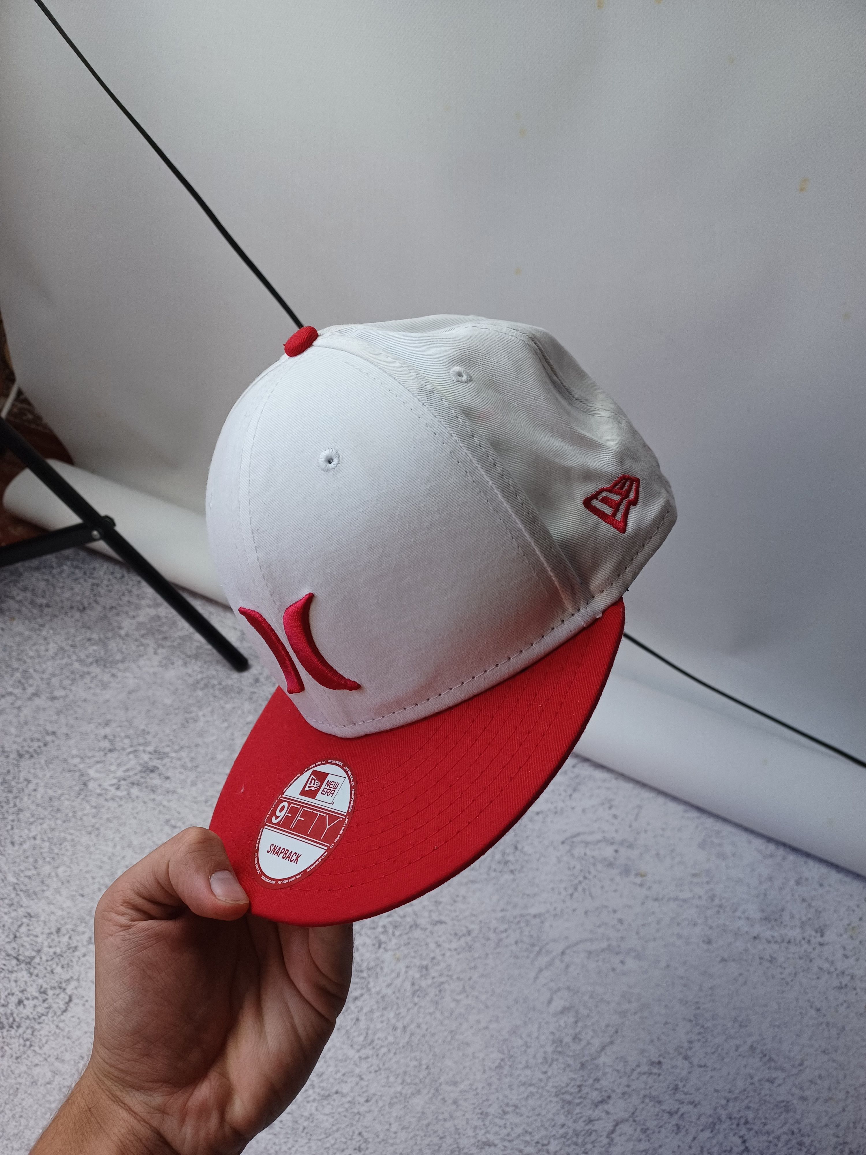 MLB White And Red Canada Flat Bill Hurley Snapback Hat New Era Size ONE SIZE - 3 Thumbnail