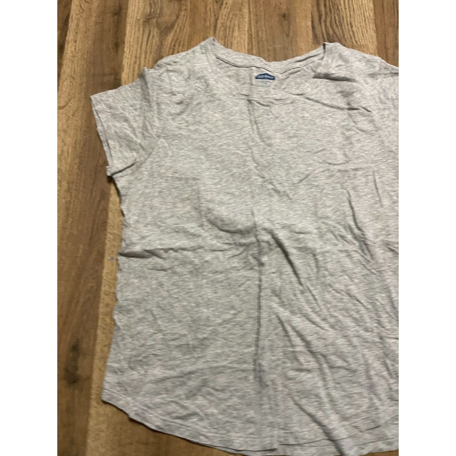 Old Navy Old Navy Shirt Women's Medium Gray Everywear Short Sleeve T-Shirt Casual Modern Basic Size M / US 6-8 / IT 42-44 - 3 Thumbnail