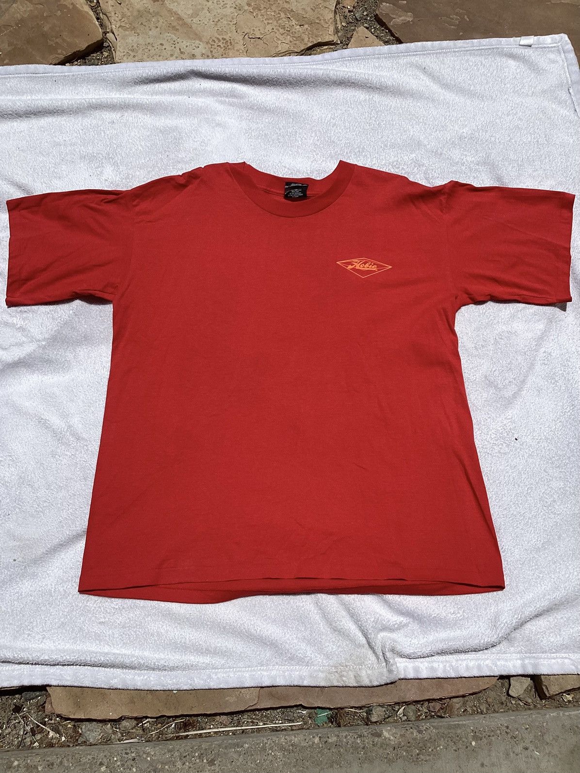Vintage Vintage 1990 Hobbie water sport single stitch, red T-shirt Size US XL / EU 56 / 4 - 3 Thumbnail