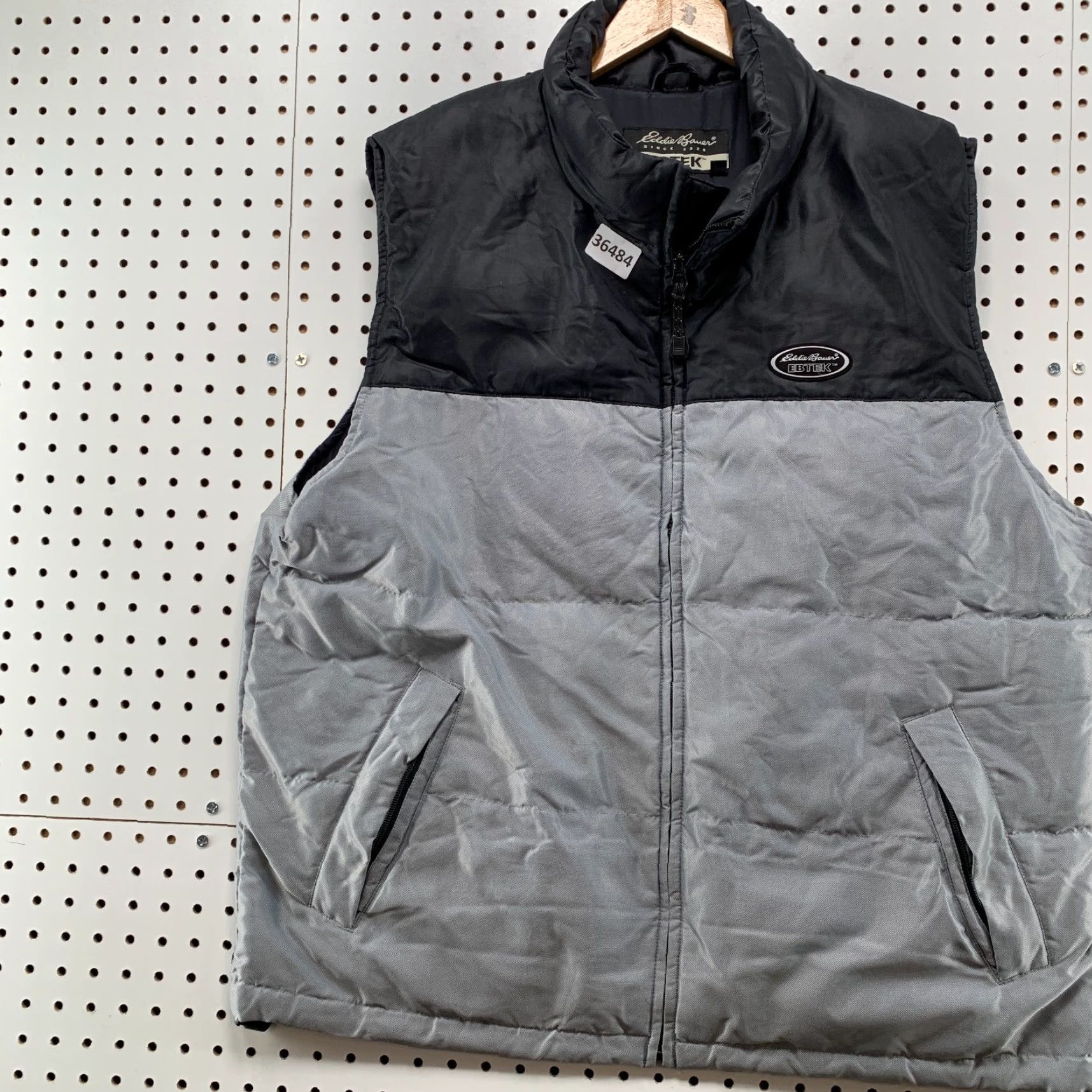 Eddie Bauer Eddie Bauer EBTEK Down Puffer Vest Mens Large Gray Reflective 25.5x29 EBTEK Down Puffer Vest Mens Large Gray Reflective 25.5x29 Size US L / EU 52-54 / 3 - 3 Thumbnail
