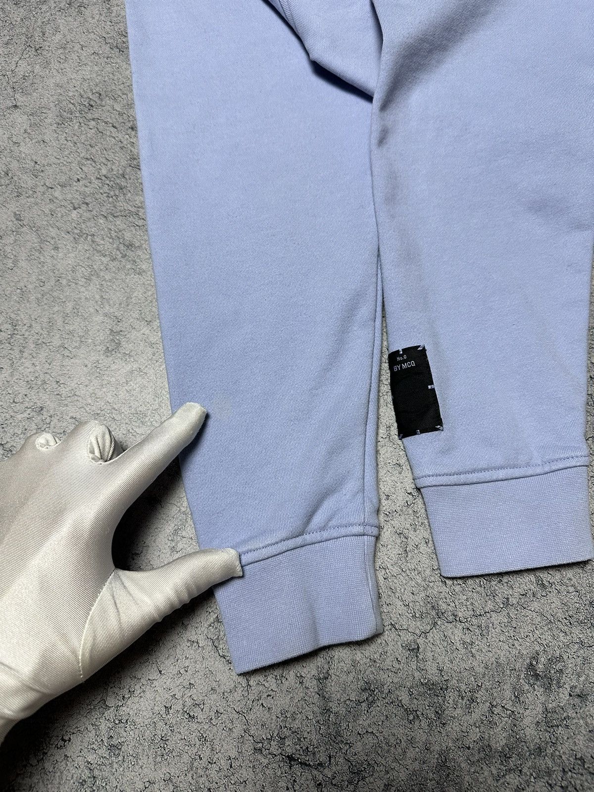 MCQ No. 0 by Alexander McQueen MCQ Crop Sweatshirt Size S / US 4 / IT 40 - 8 Thumbnail