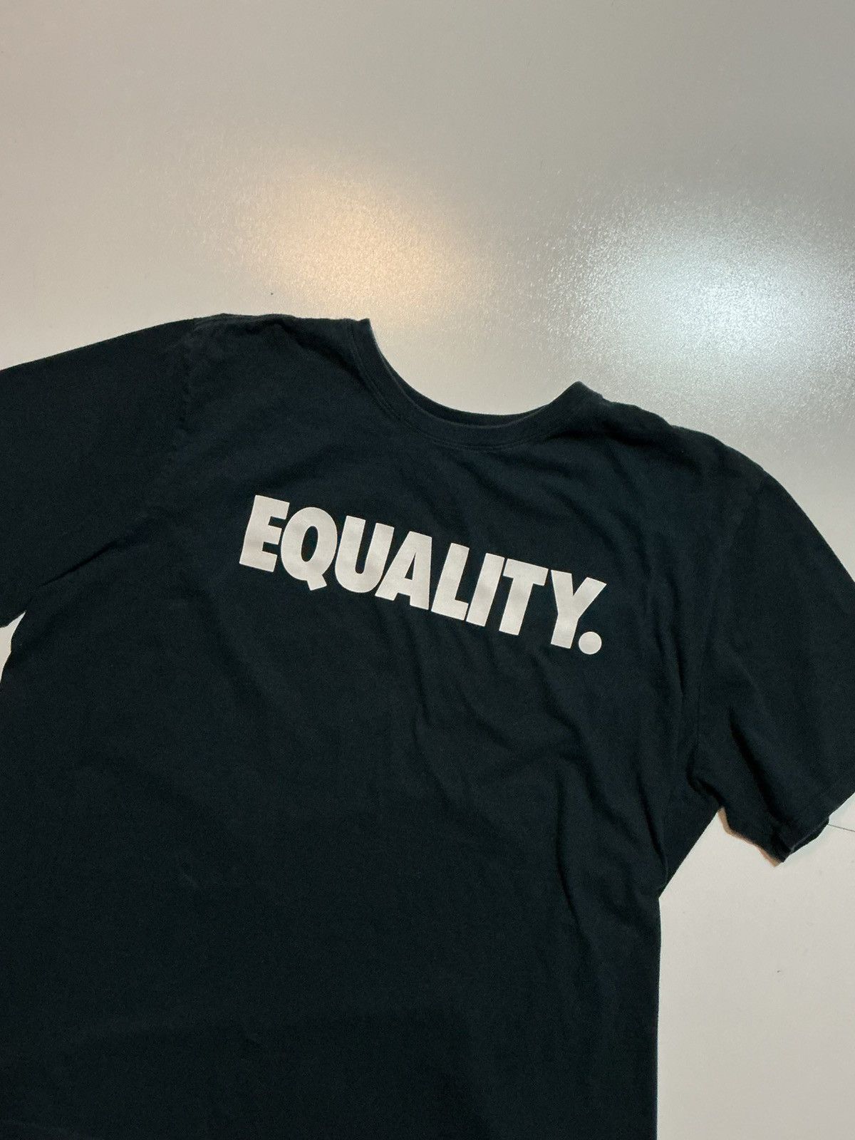 Nike Nike Athletic Cut Equality Graphic Black Crewneck T-Shirt Size US XL / EU 56 / 4 - 3 Thumbnail